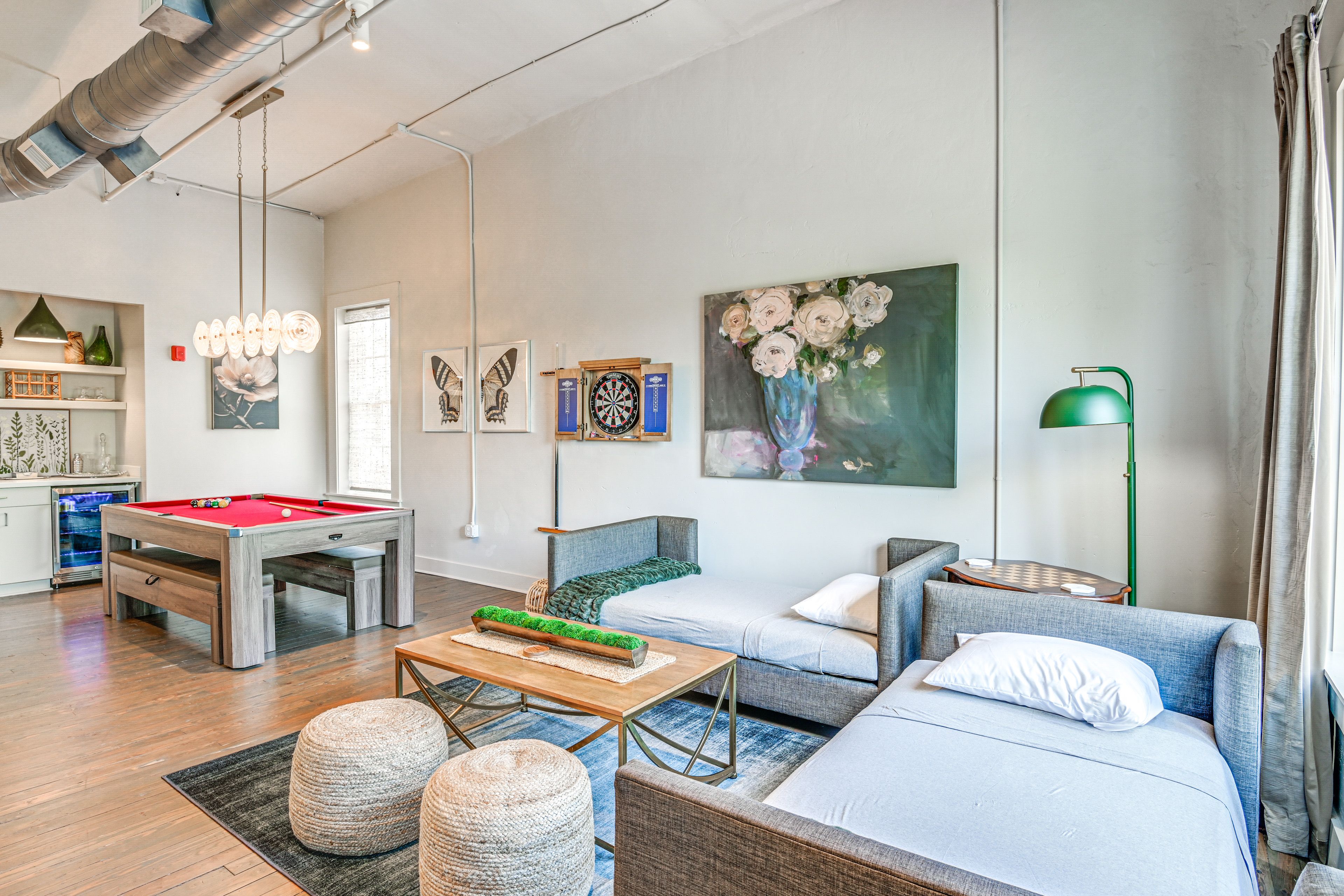 Lounge/Dining Area | 2 Twin Daybeds | Convertible Dining/Pool/Ping-Pong Table