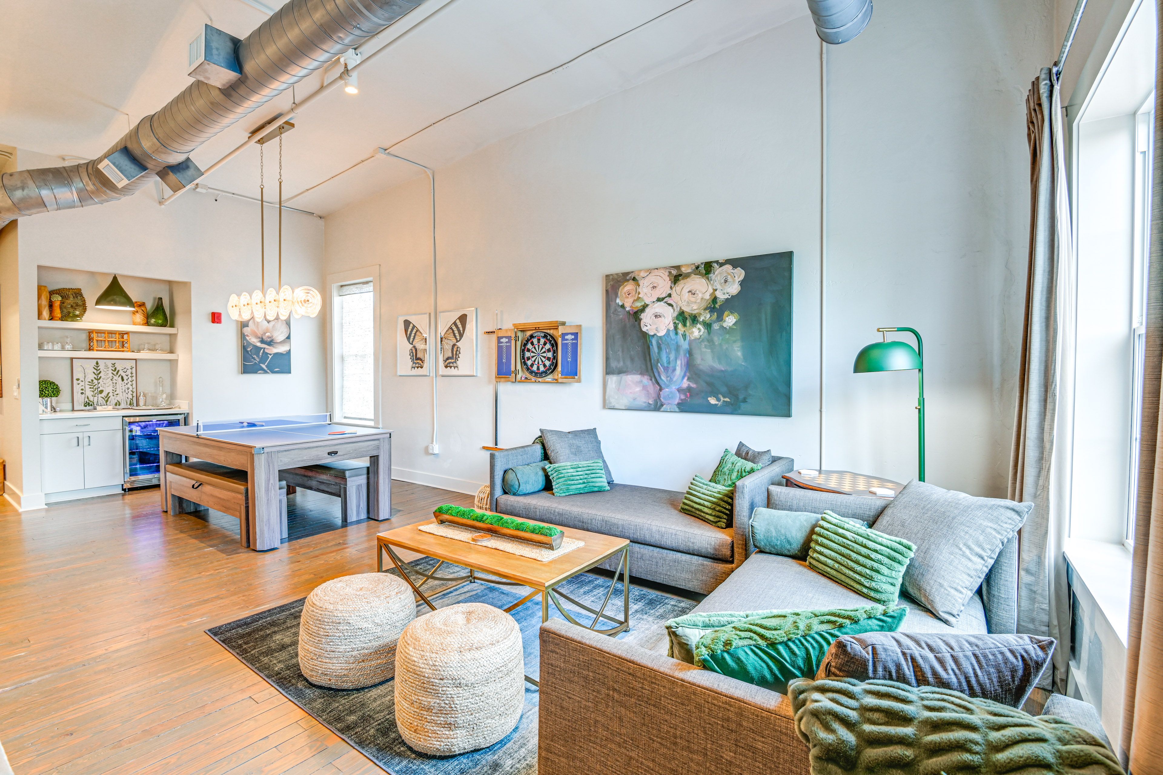 Nashville Vacation Rental | 2BR | 2BA | 1,350 Sq Ft | Stairs Required