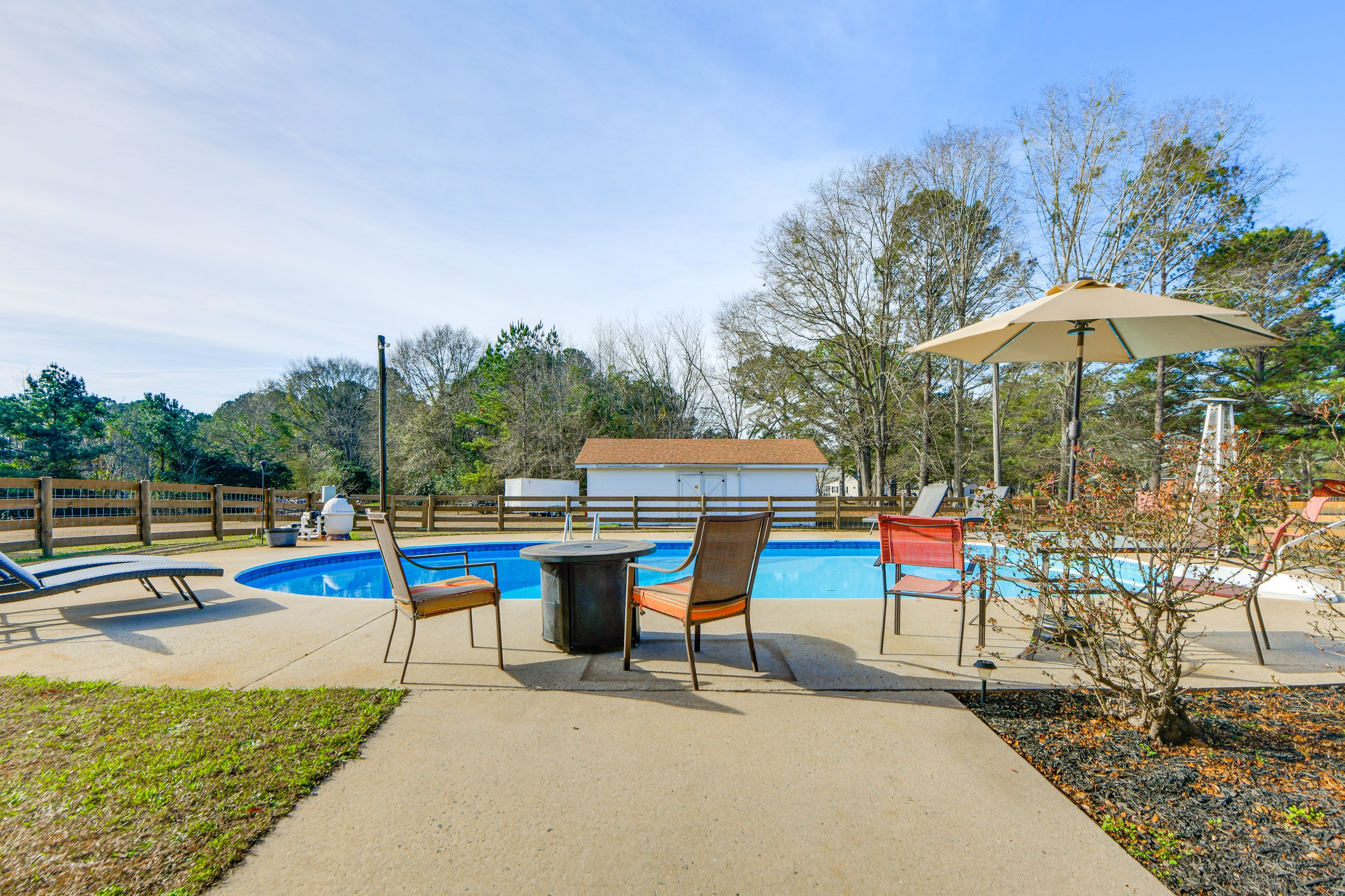 Pool Area (Not Heated) | Propane Fire Pit