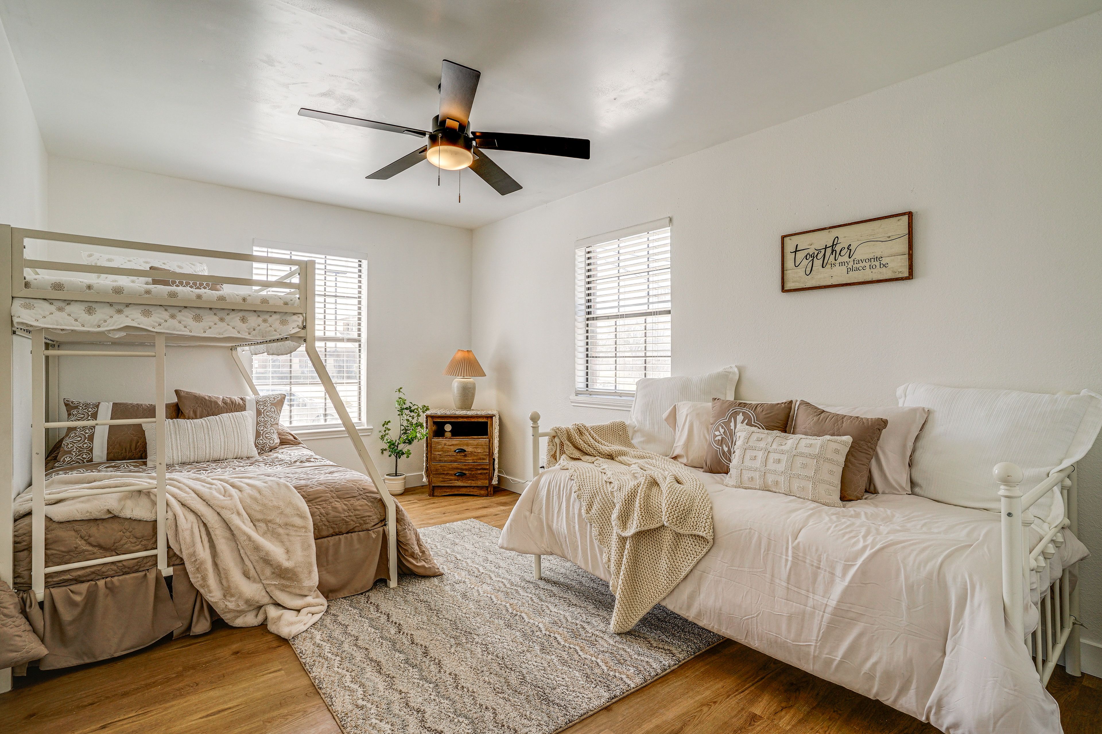 Bedroom 3 | Twin/Full Bunk Bed | Twin Daybed | Linens Provided
