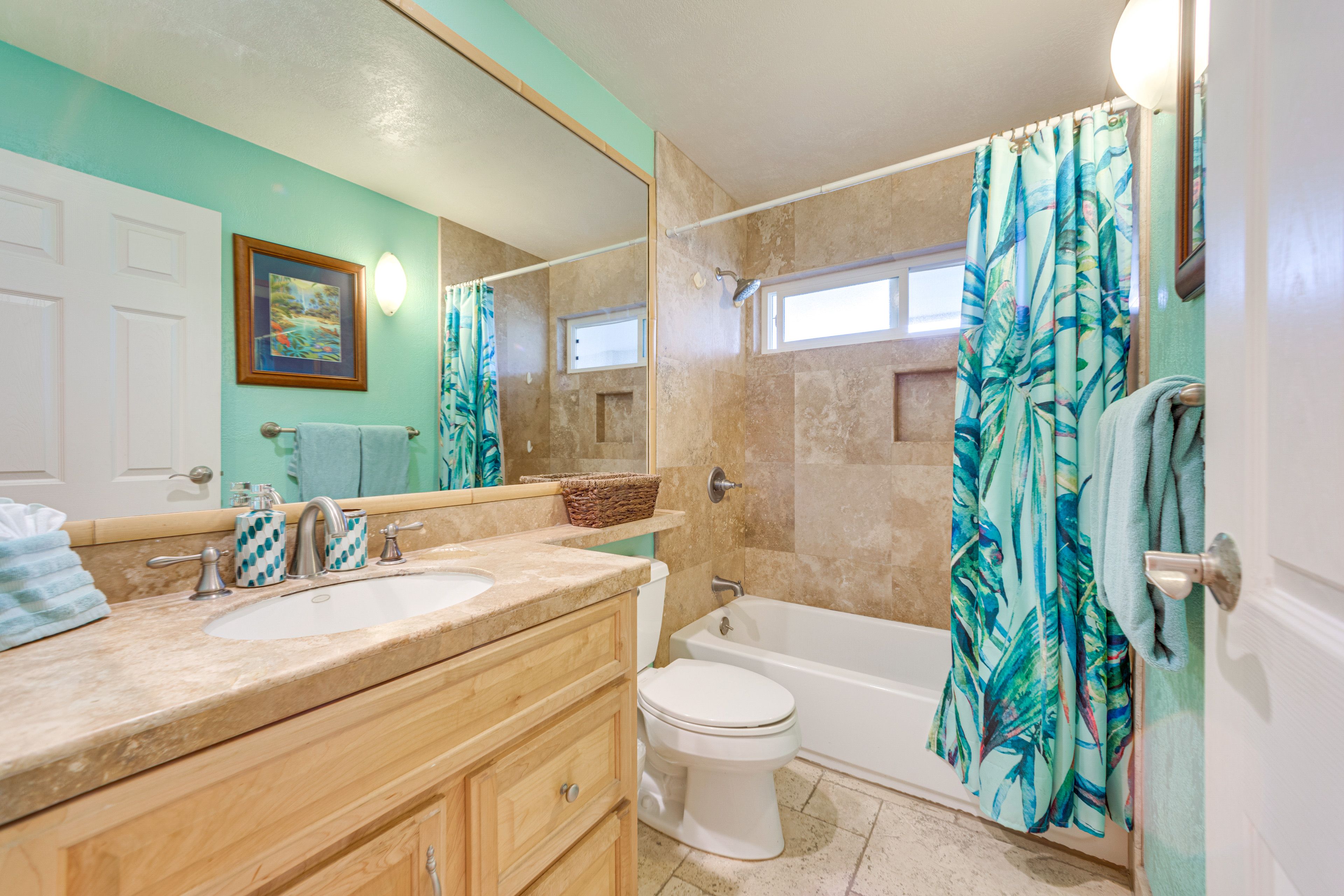 Full Bathroom