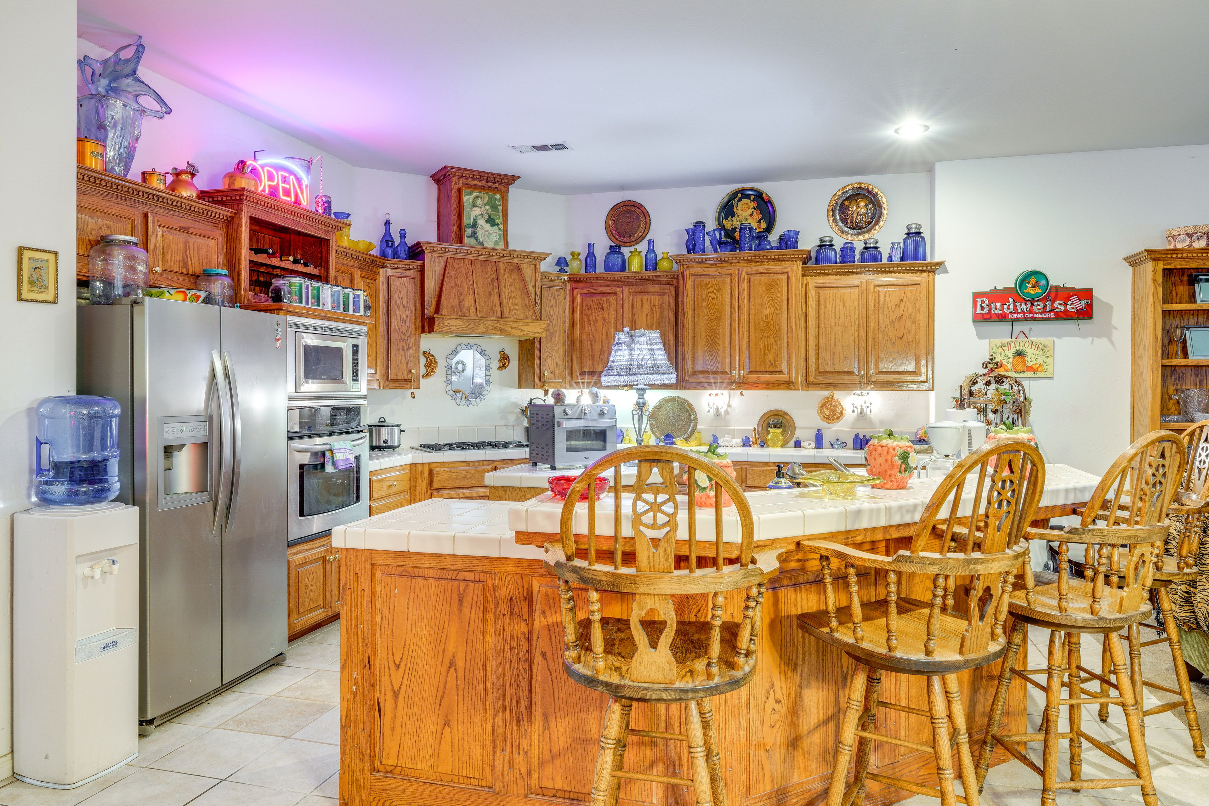 Kitchen | Single-Story House | In-Unit Laundry