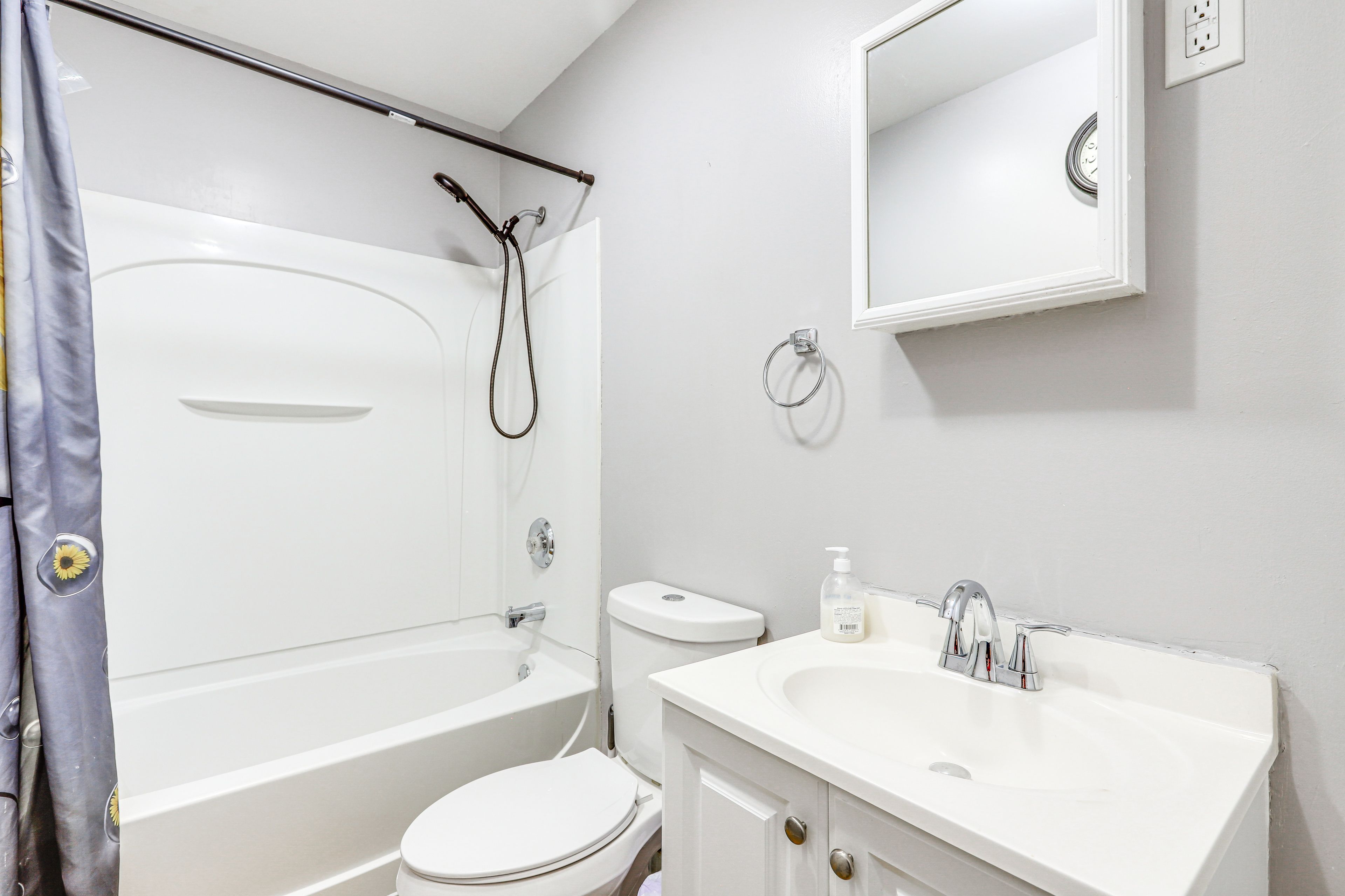 Bathroom | Towels Provided