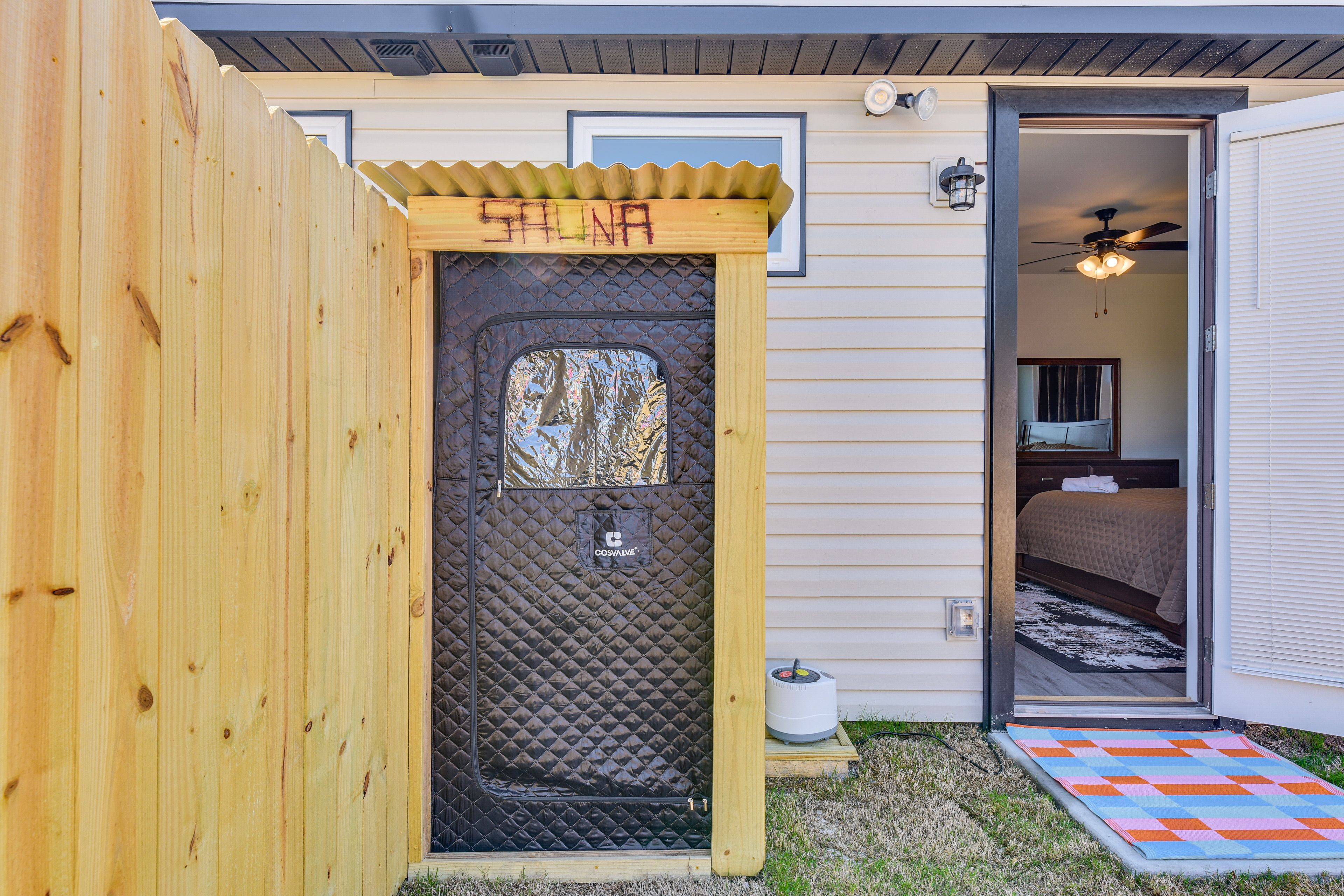 Fenced-In Yard | Sauna | Charcoal Grill | Vegetable Garden | Outdoor Bar