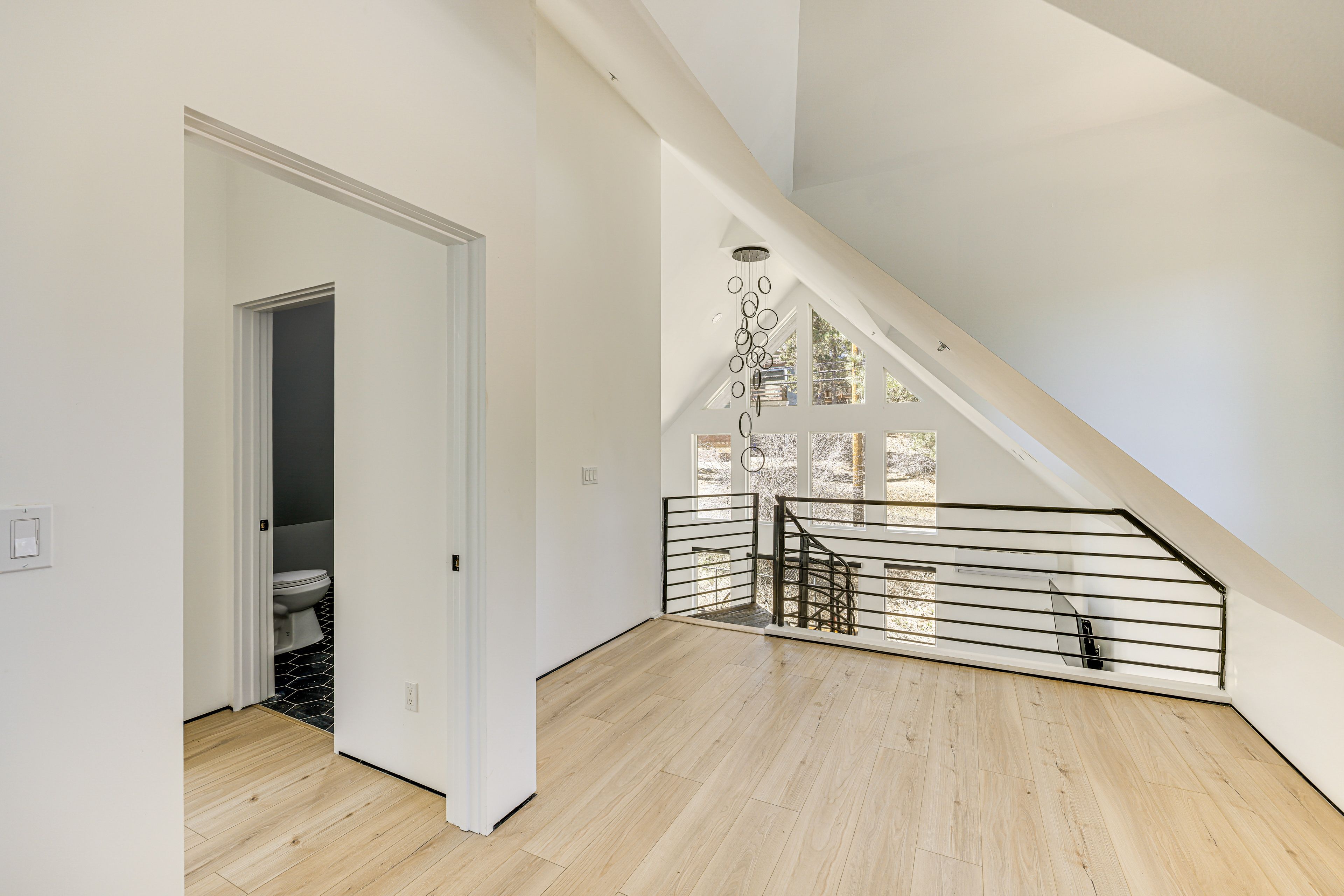 Loft | 2nd Floor