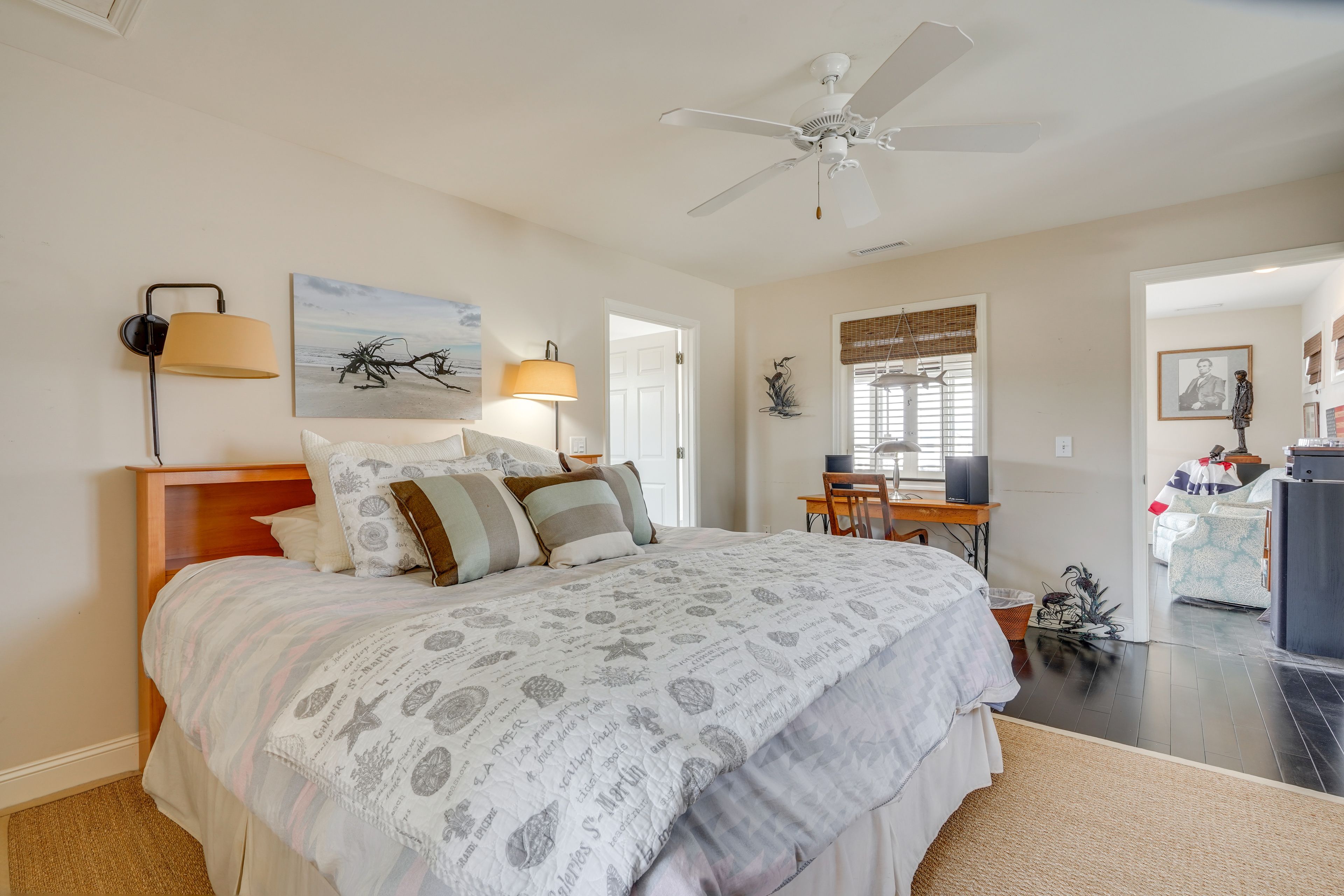 Bedroom 3 | King Bed | 2nd Floor