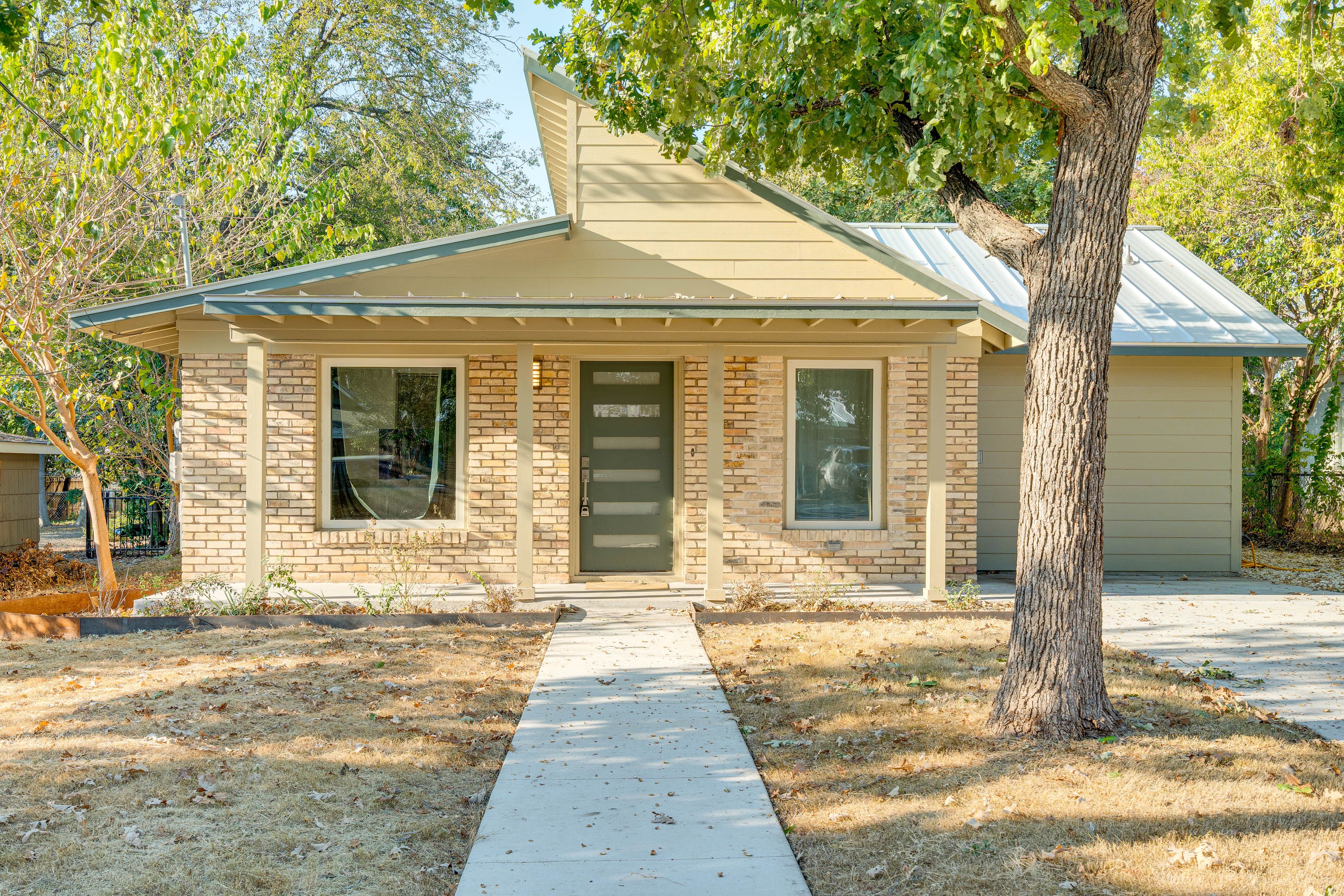Property Exterior | Single-Story Home