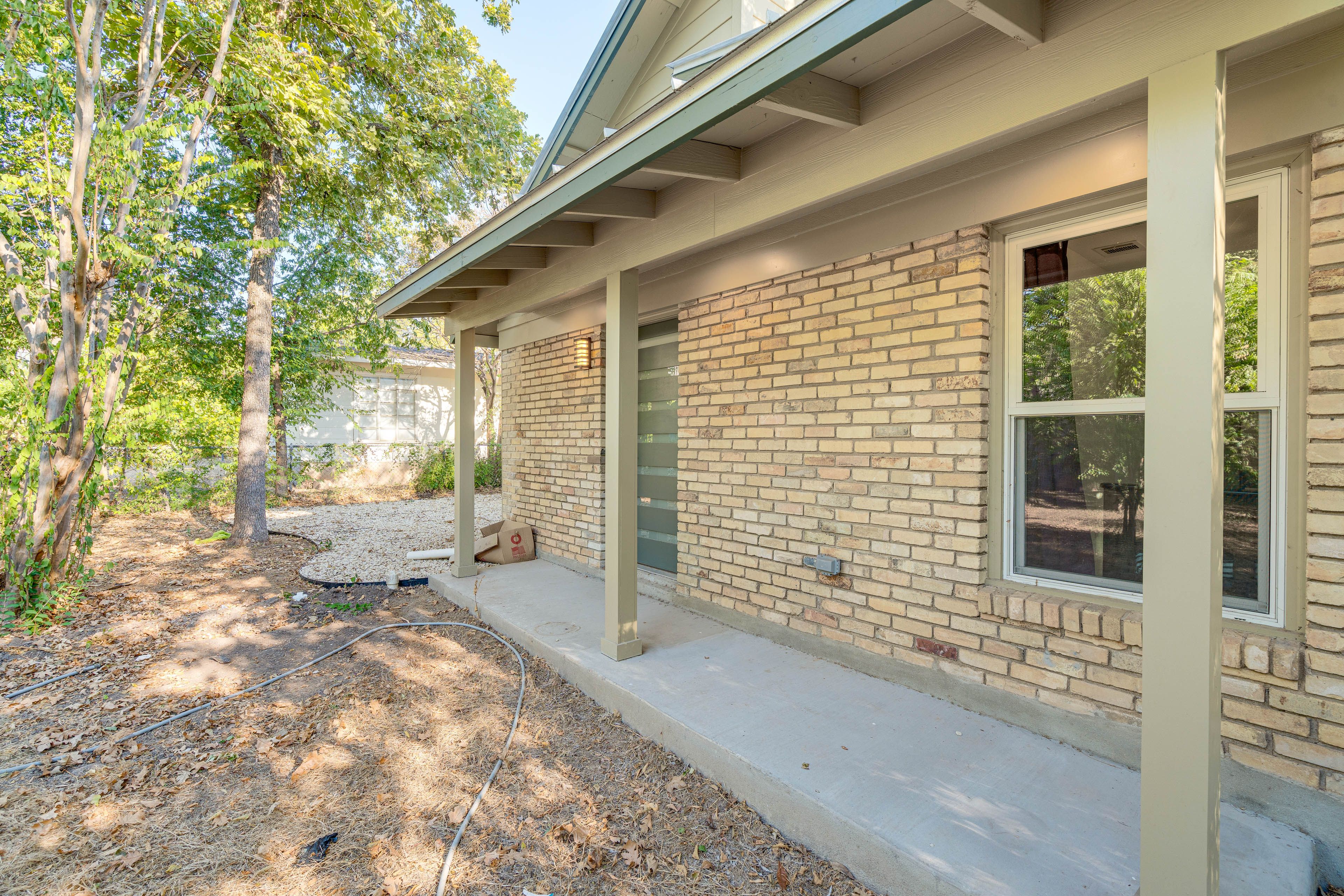 Home Entrance | Front Patio