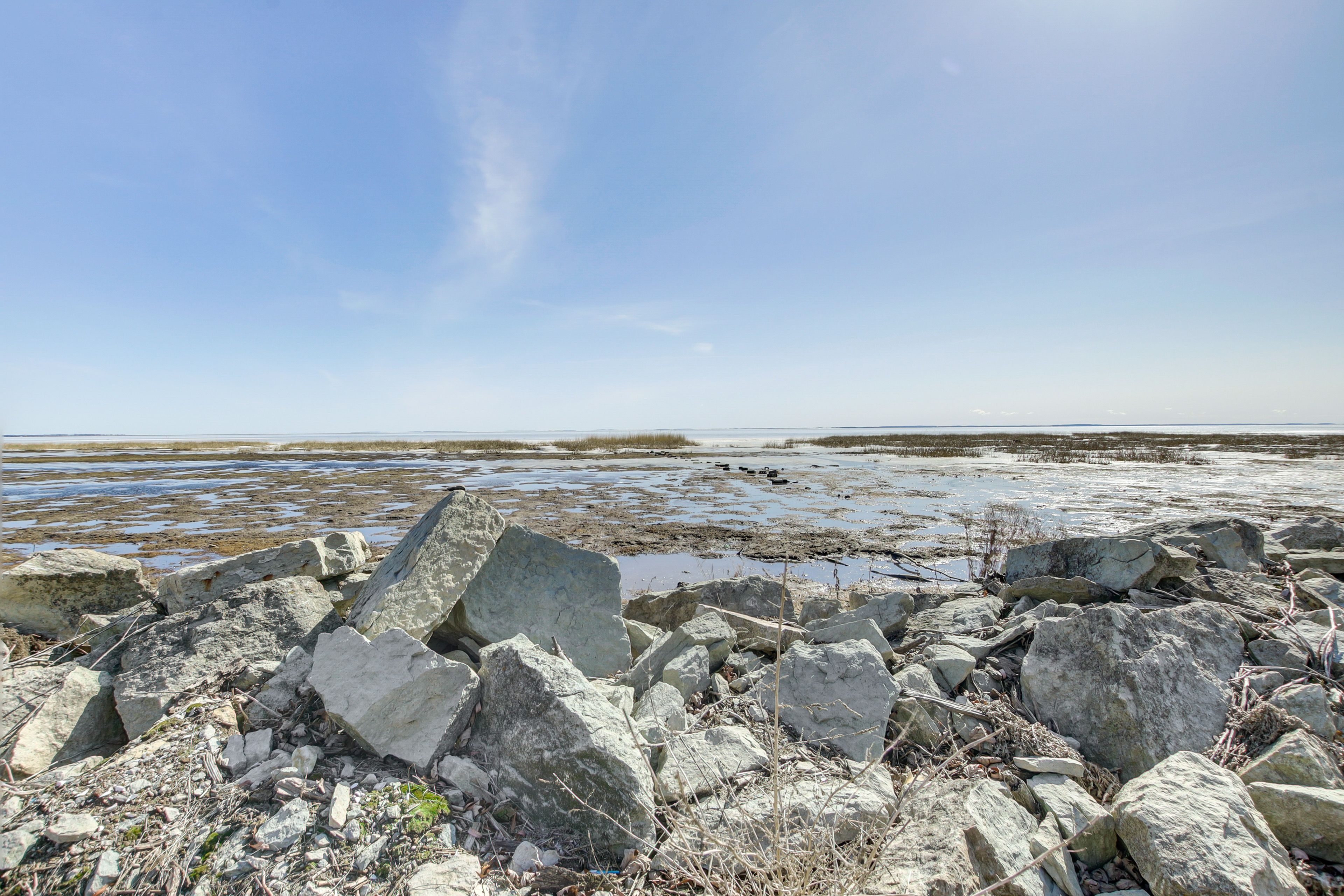 Bay Access On-Site | Private Dock