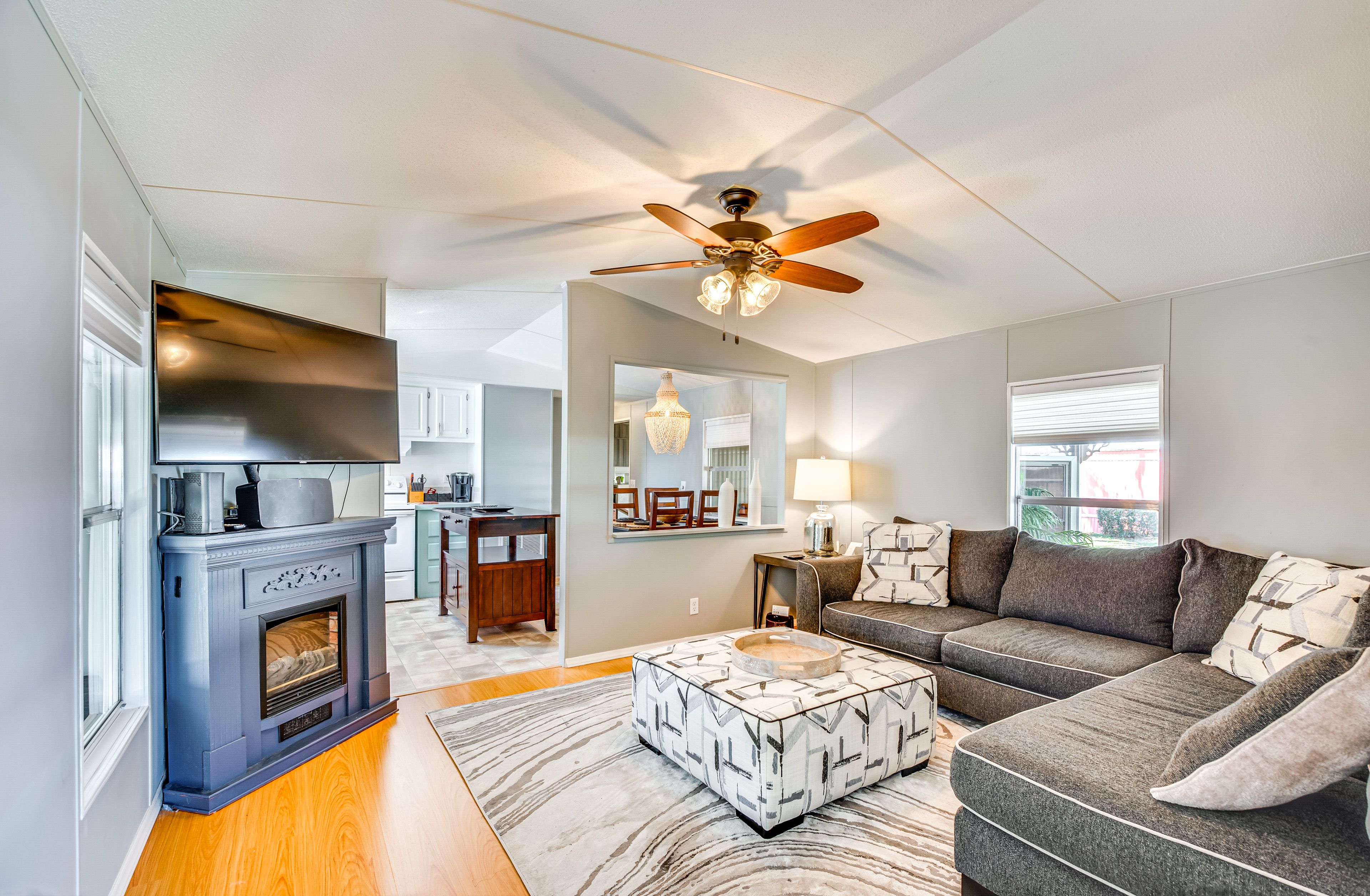 Webster Vacation Rental | 2BR | 1BA | 3 Steps to Enter | 1,180 Sq Ft