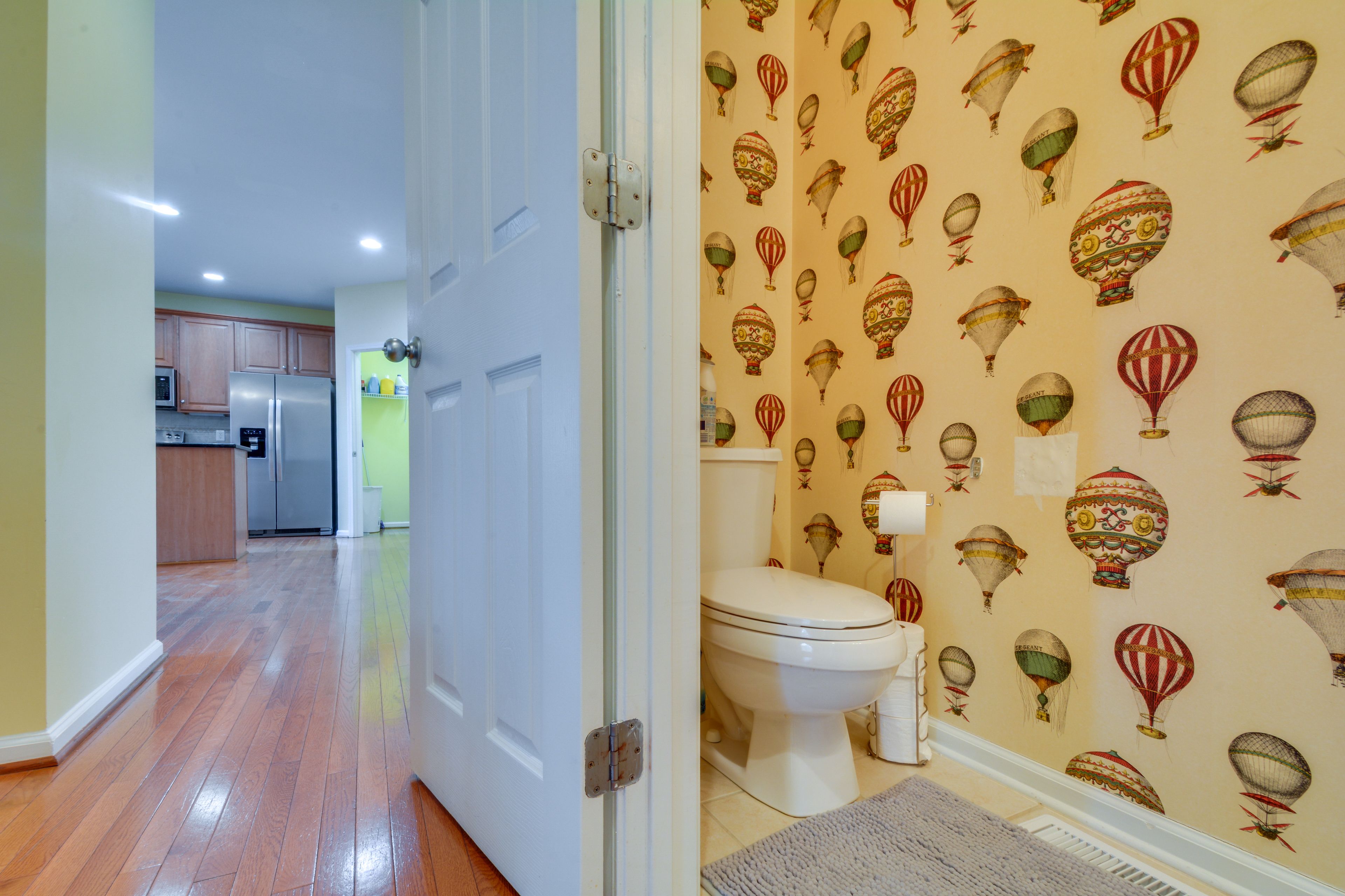 Half Bathroom | 1st Floor