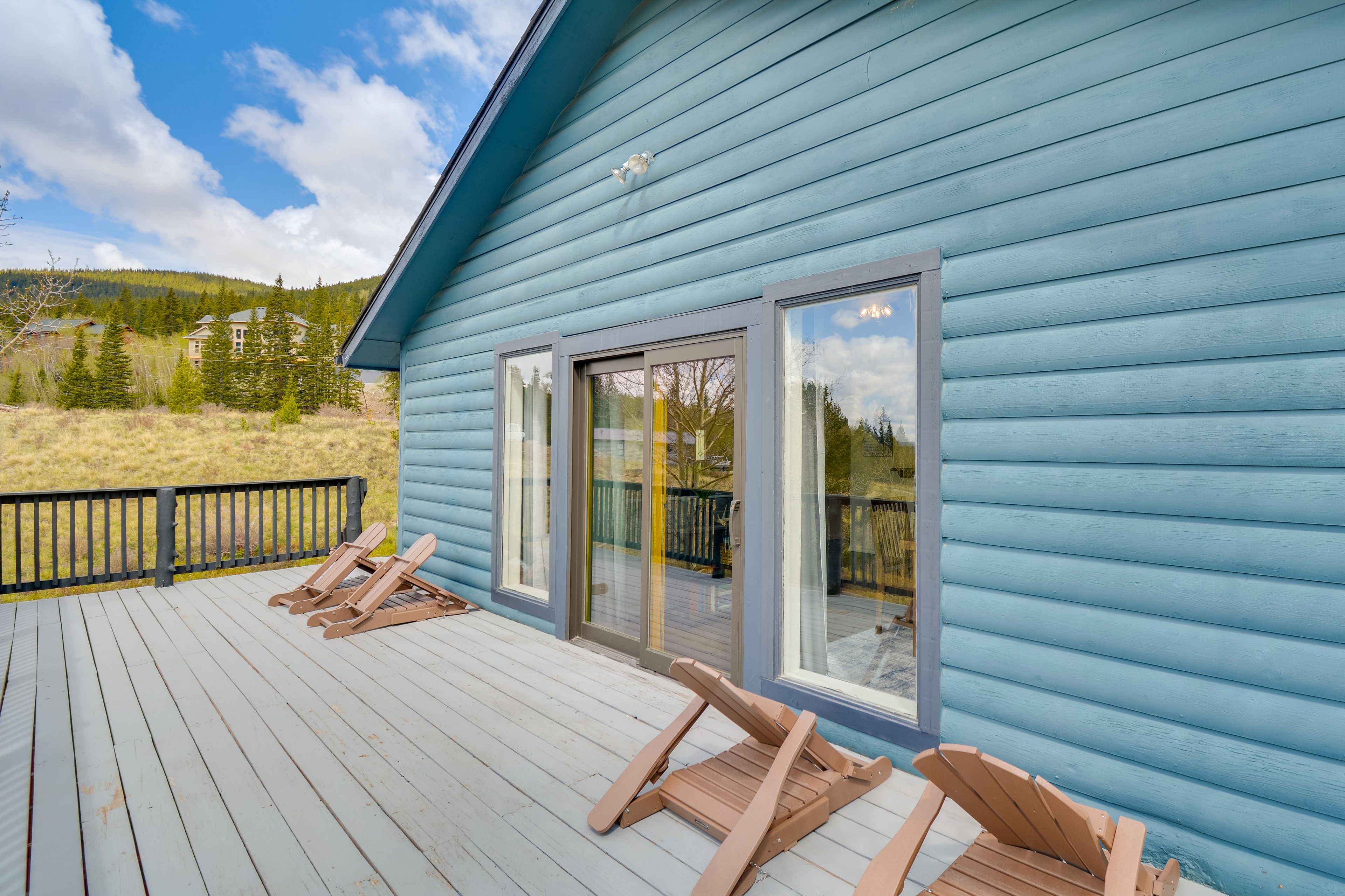 Cabin Exterior | Deck w/ Seating | Mountain Views