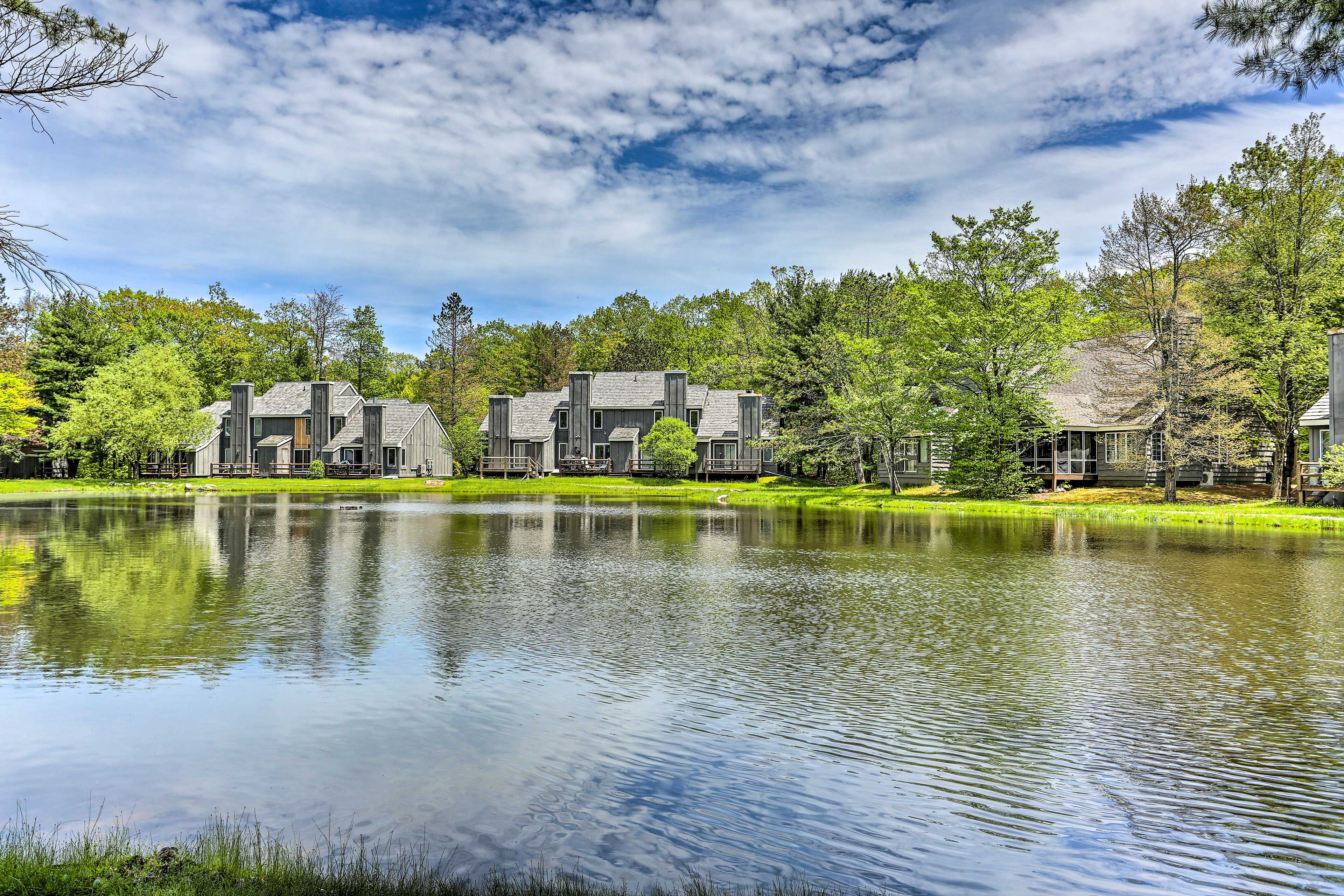 Snow Ridge Village | Community Amenities