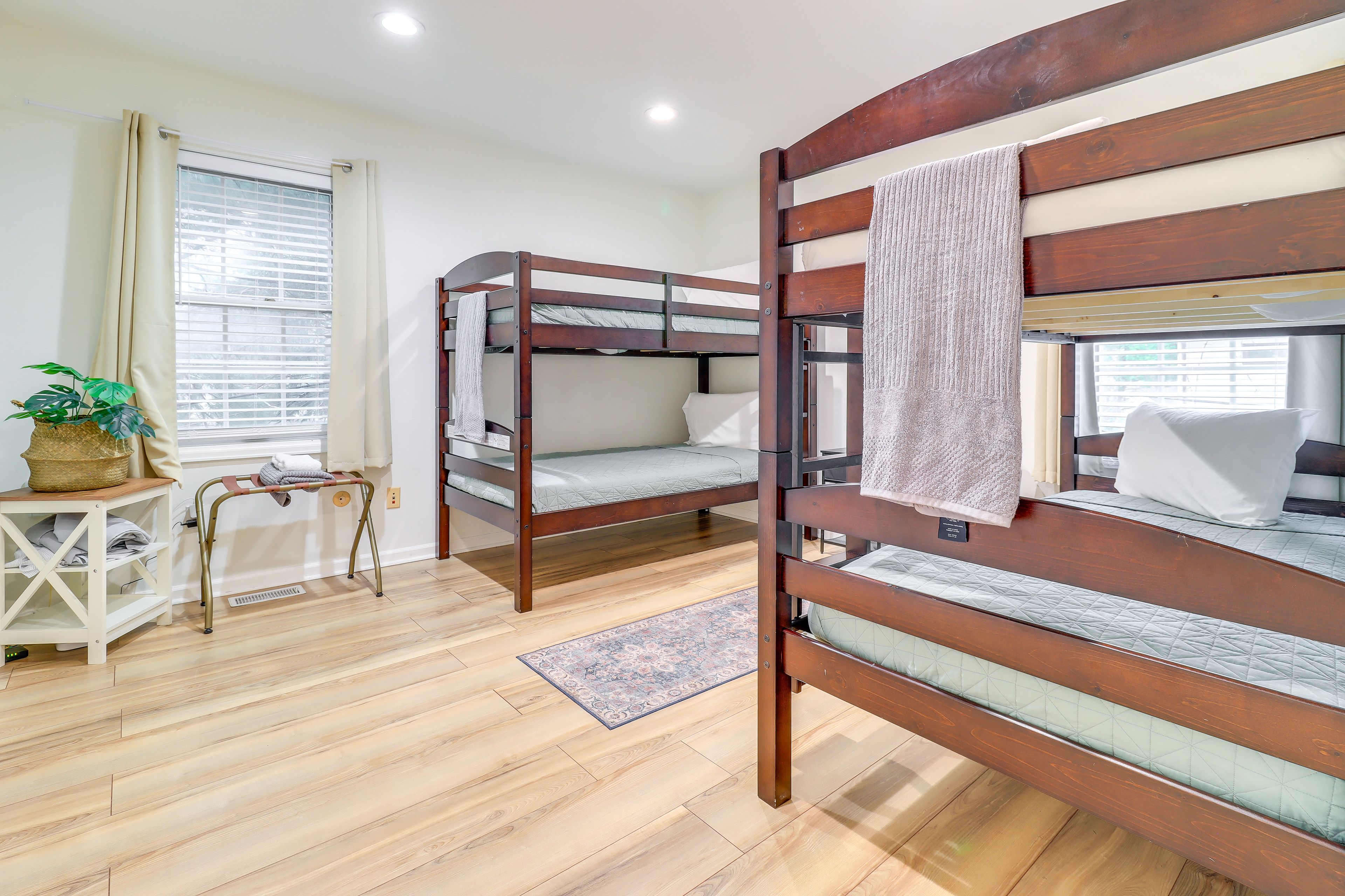 Bedroom 2 | 2 Twin Bunk Beds