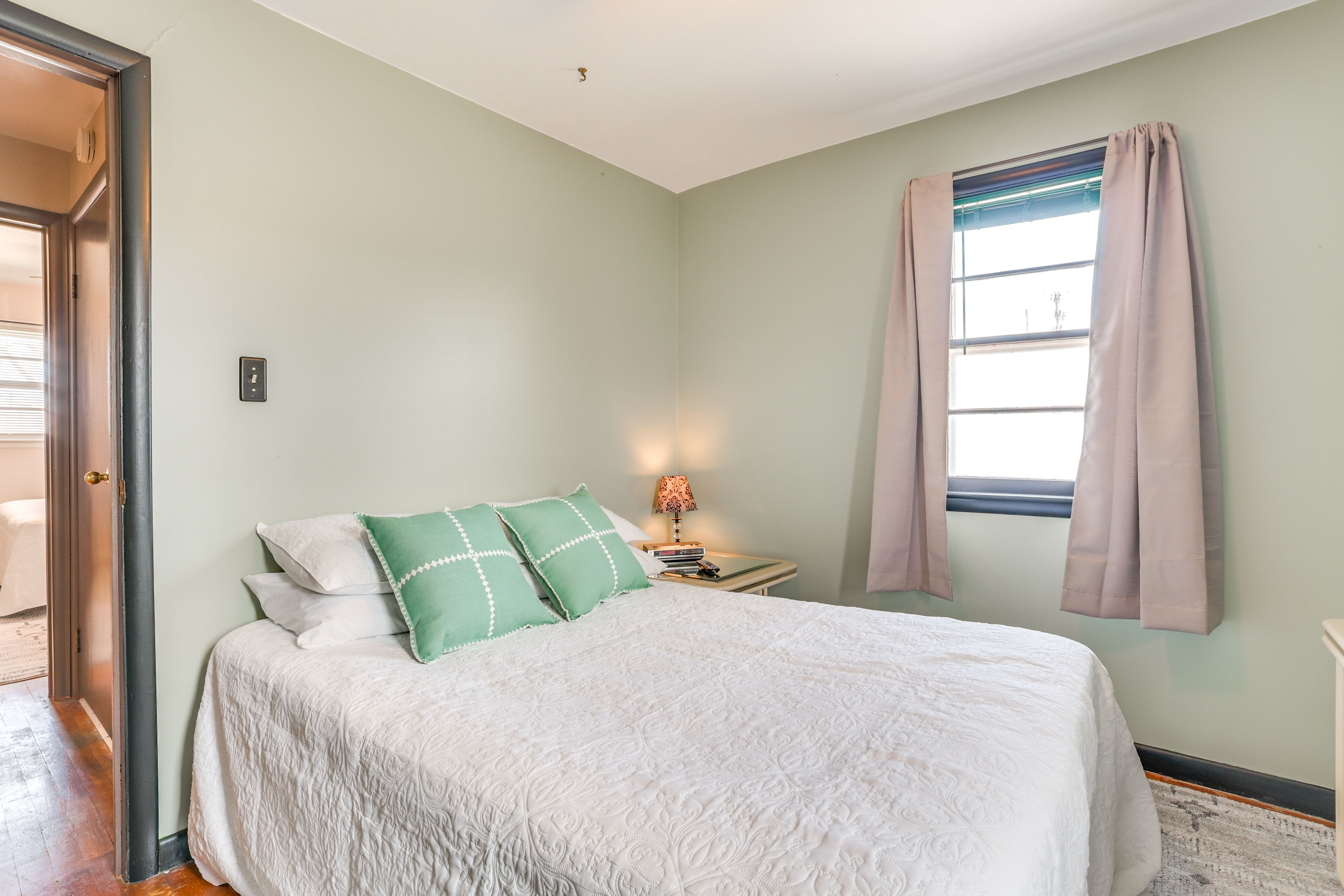 Bedroom 2 | Full Bed