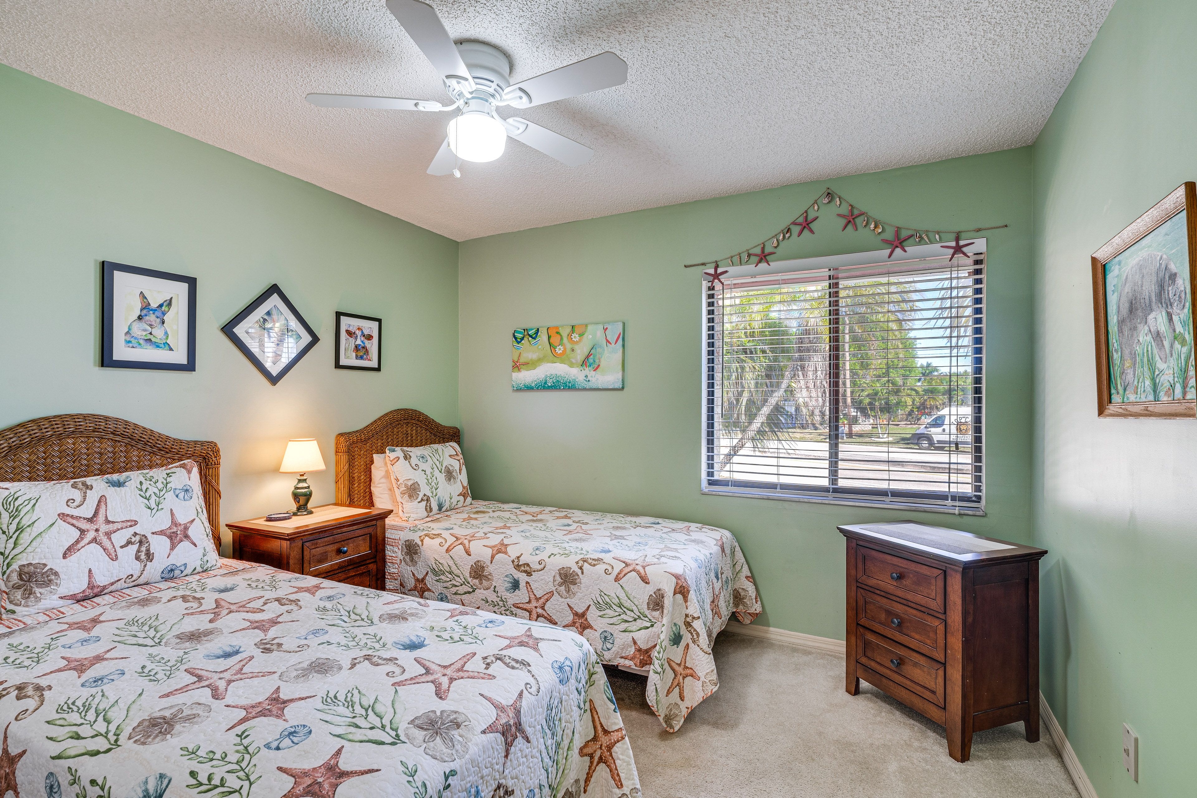 Bedroom 3 | 2 Twin Beds