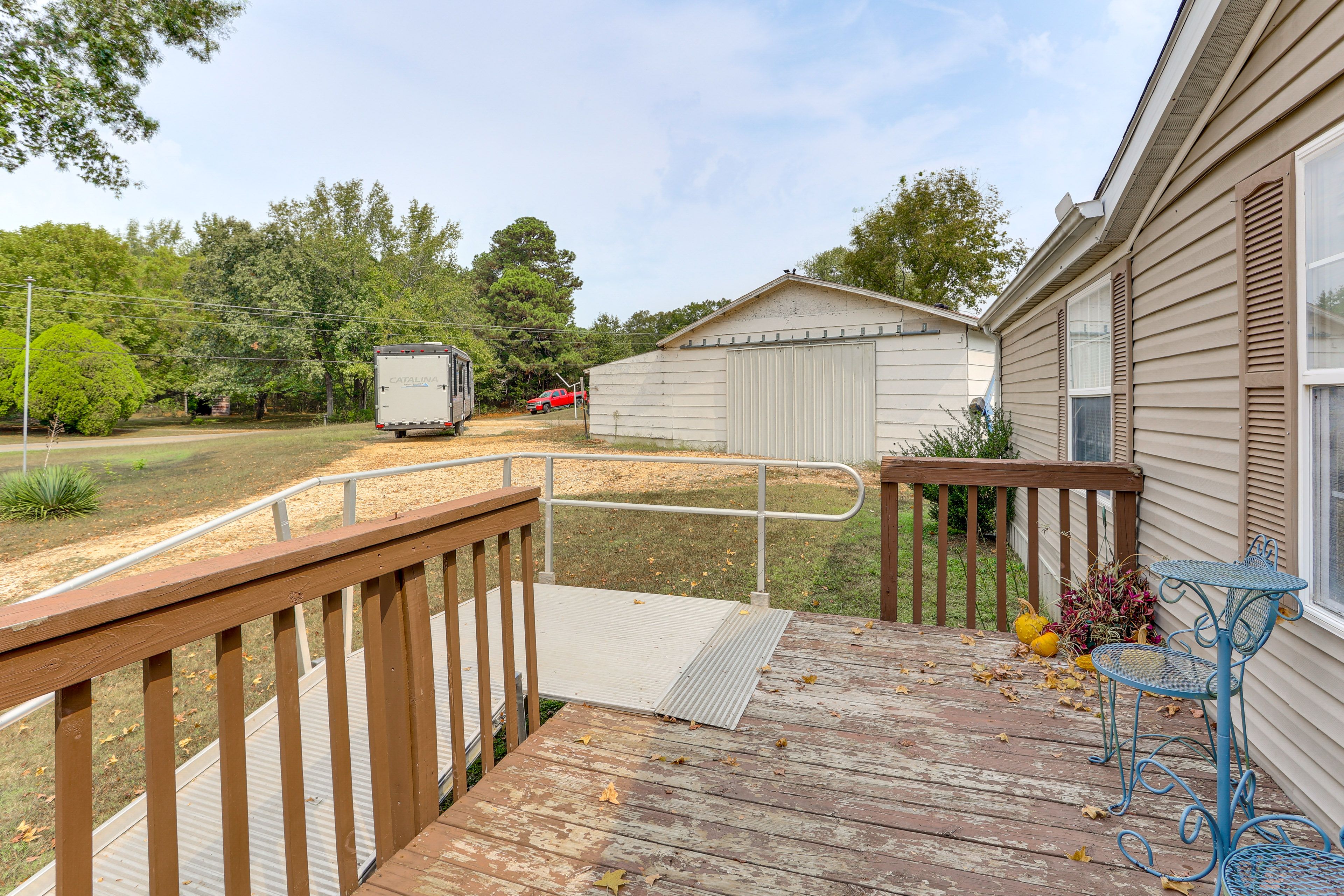 Front Porch | Seating