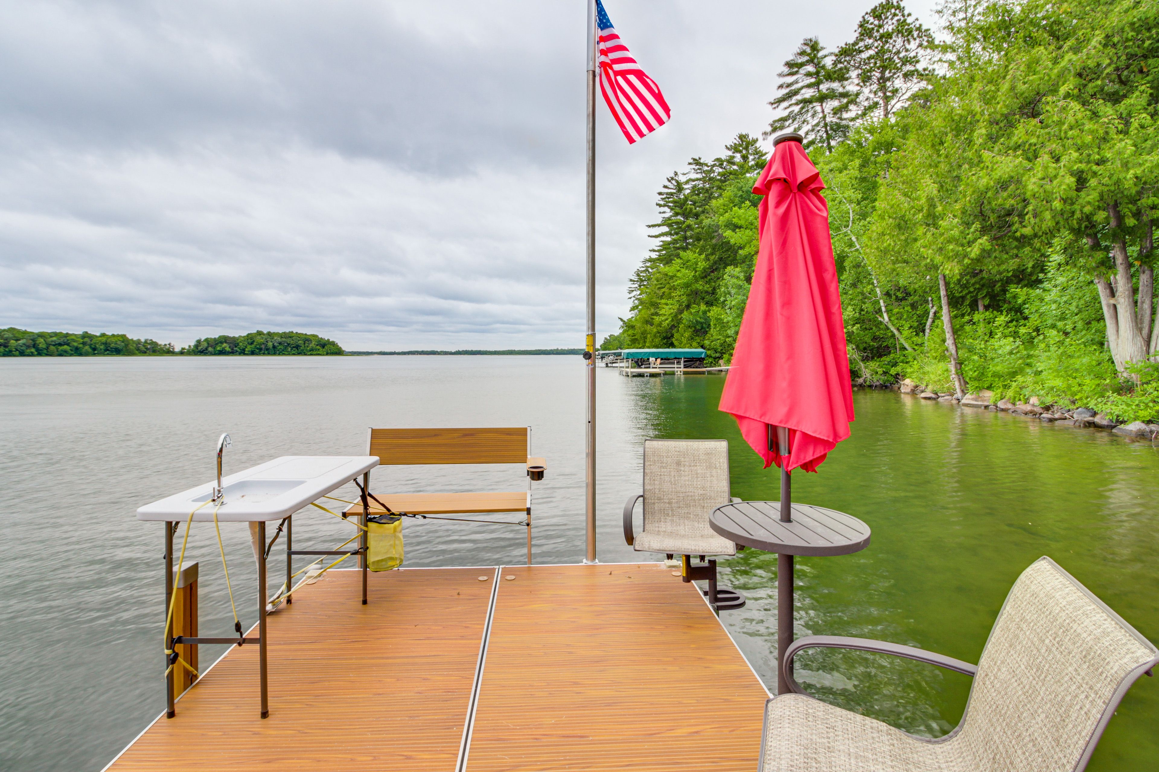 Dock