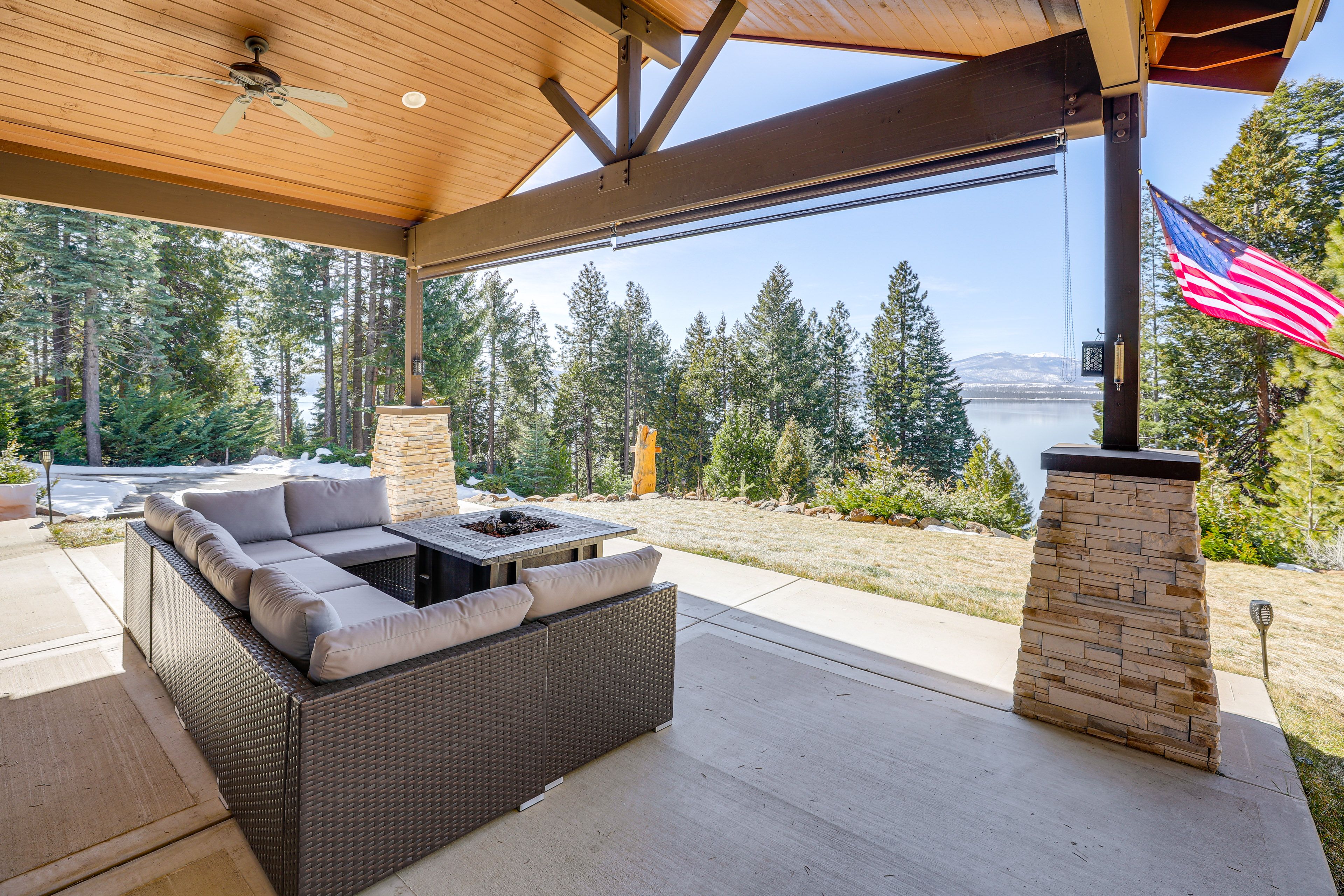 Lake Almanor Vacation Rental | 3BR | 2BA | 1,745 Sq Ft | 3 Steps to Enter