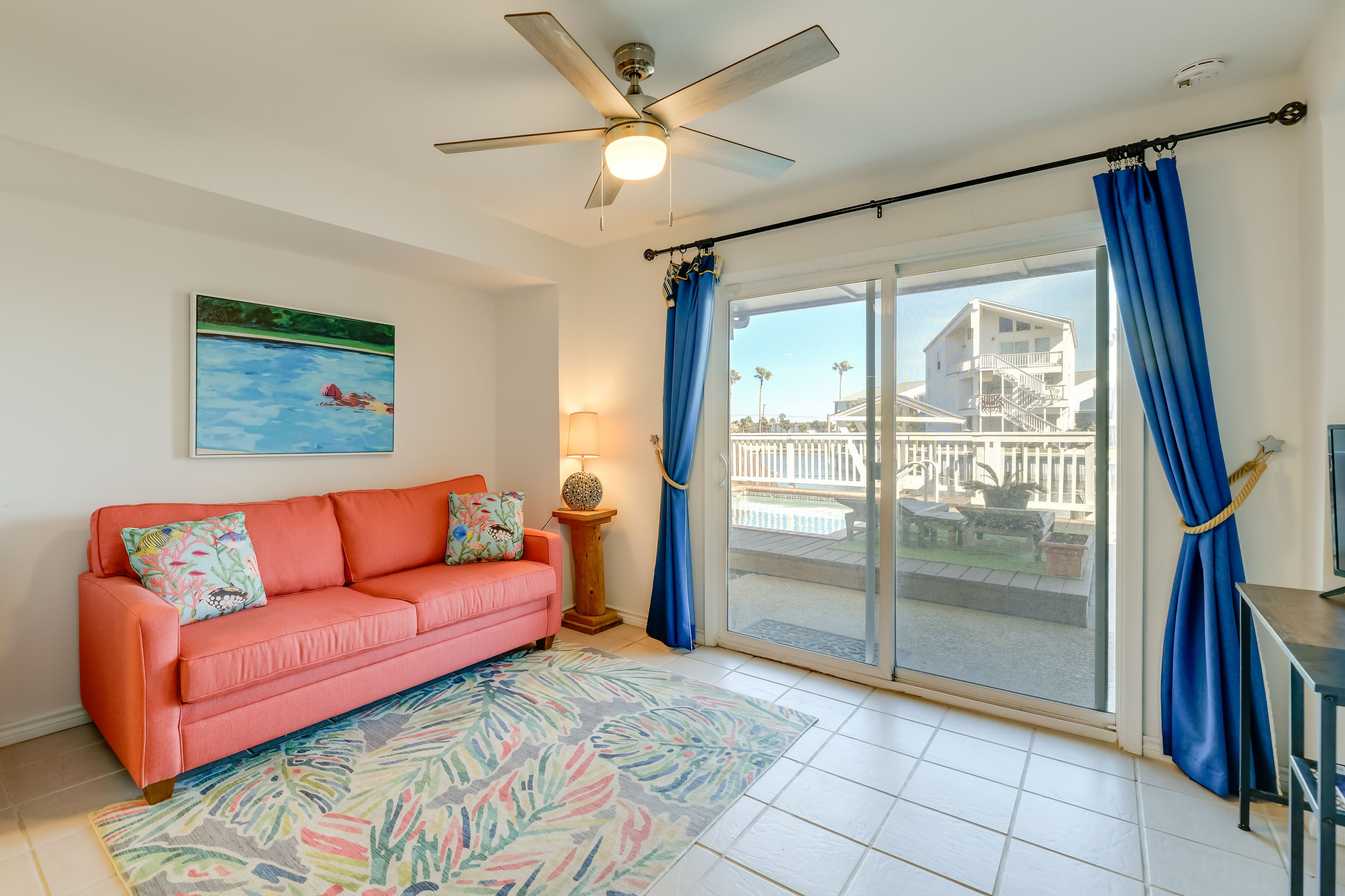 Downstairs Living Room | Full Sleeper Sofa | Smart TV