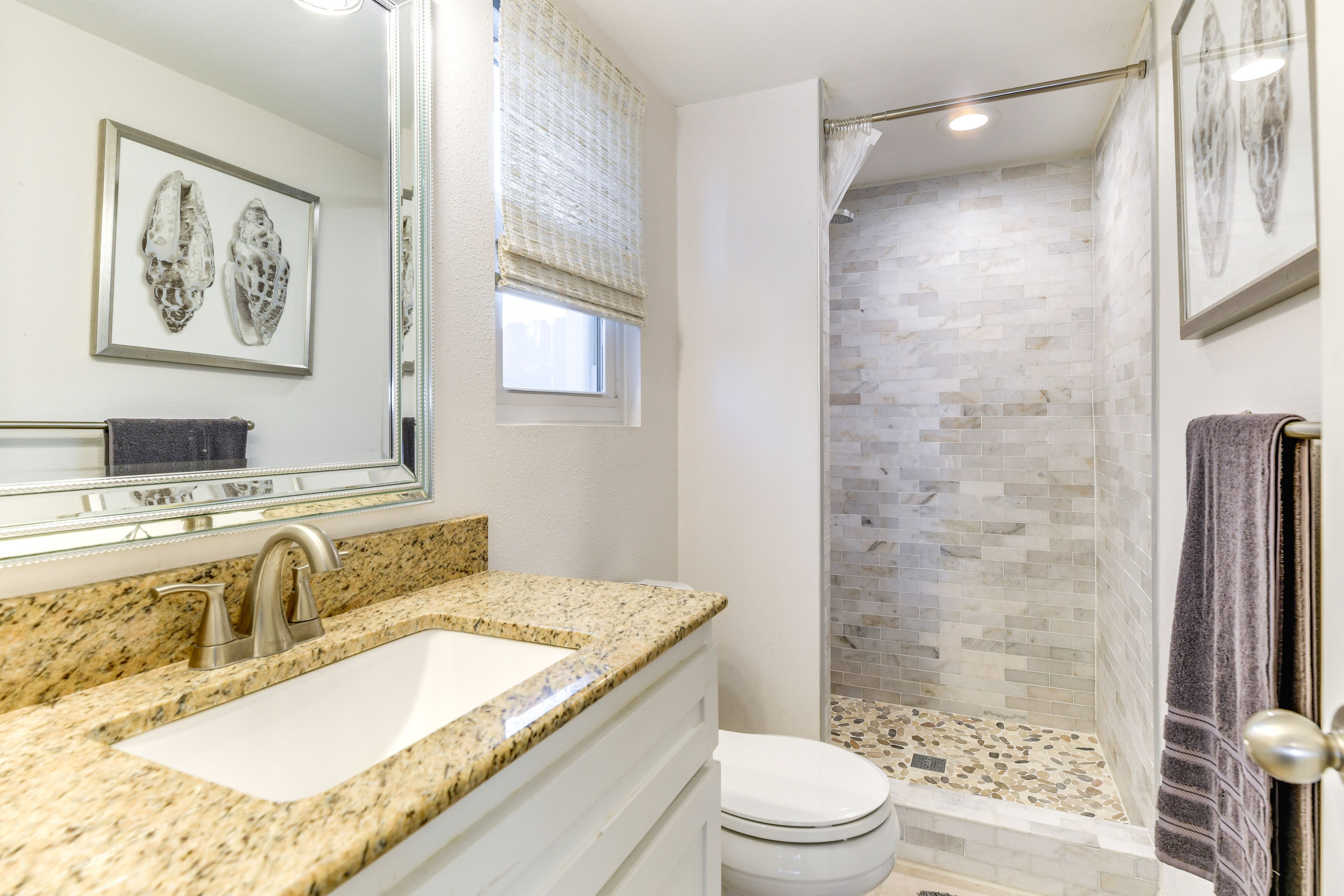 Full Bathroom | Lower Level