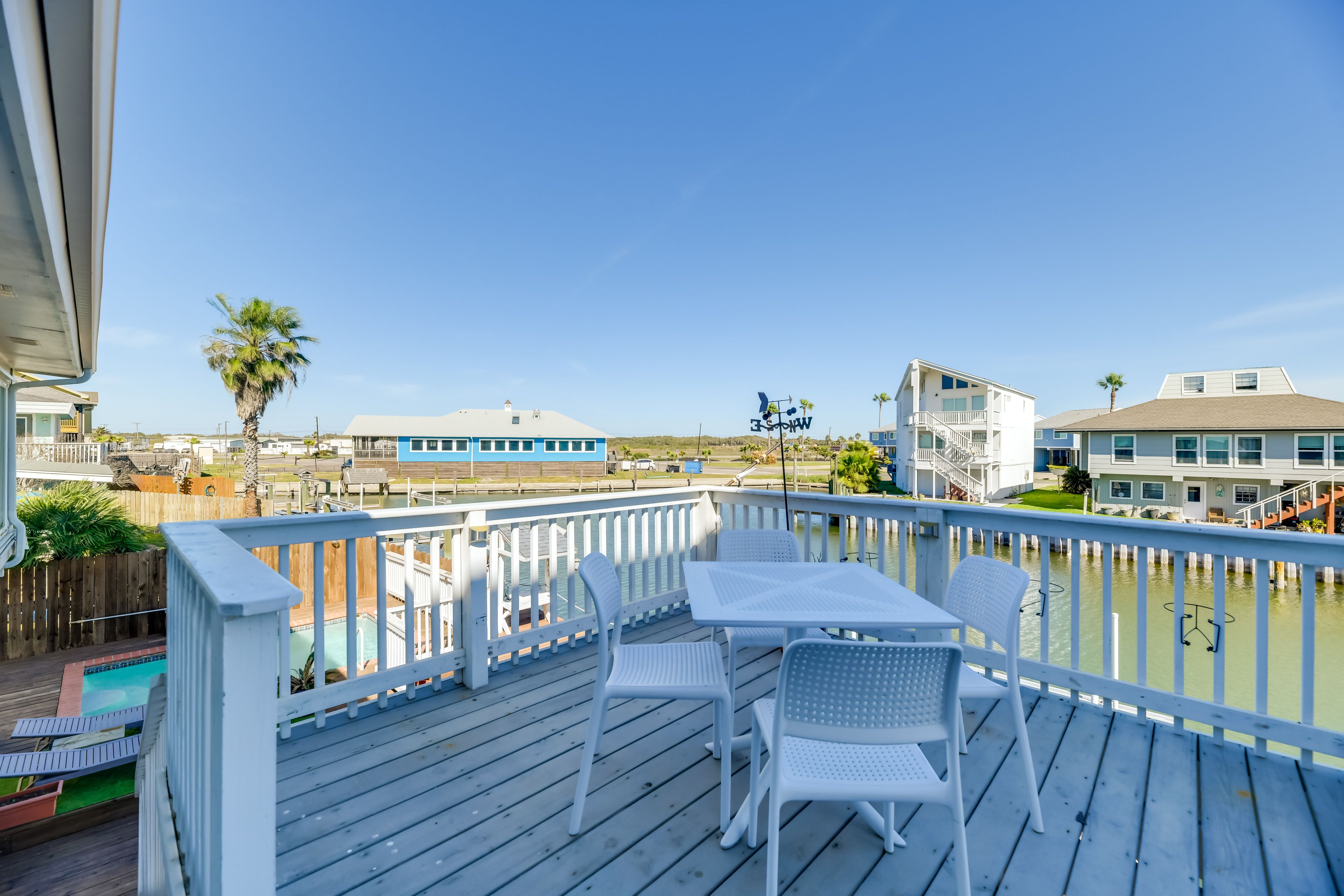 Deck | Dining Area | Water View