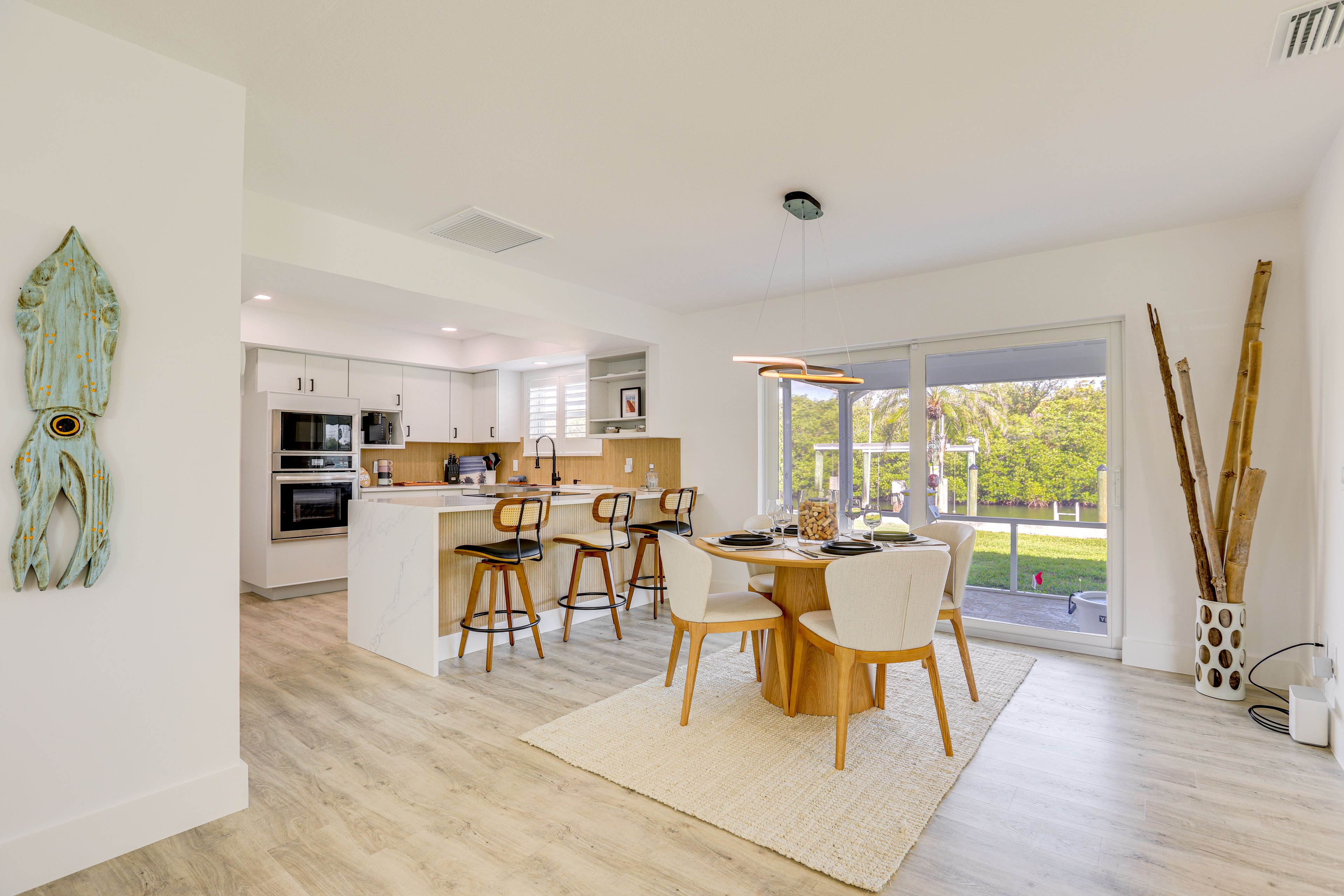 Dining Area | Dishware/Flatware | Trash Bags/Paper Towels