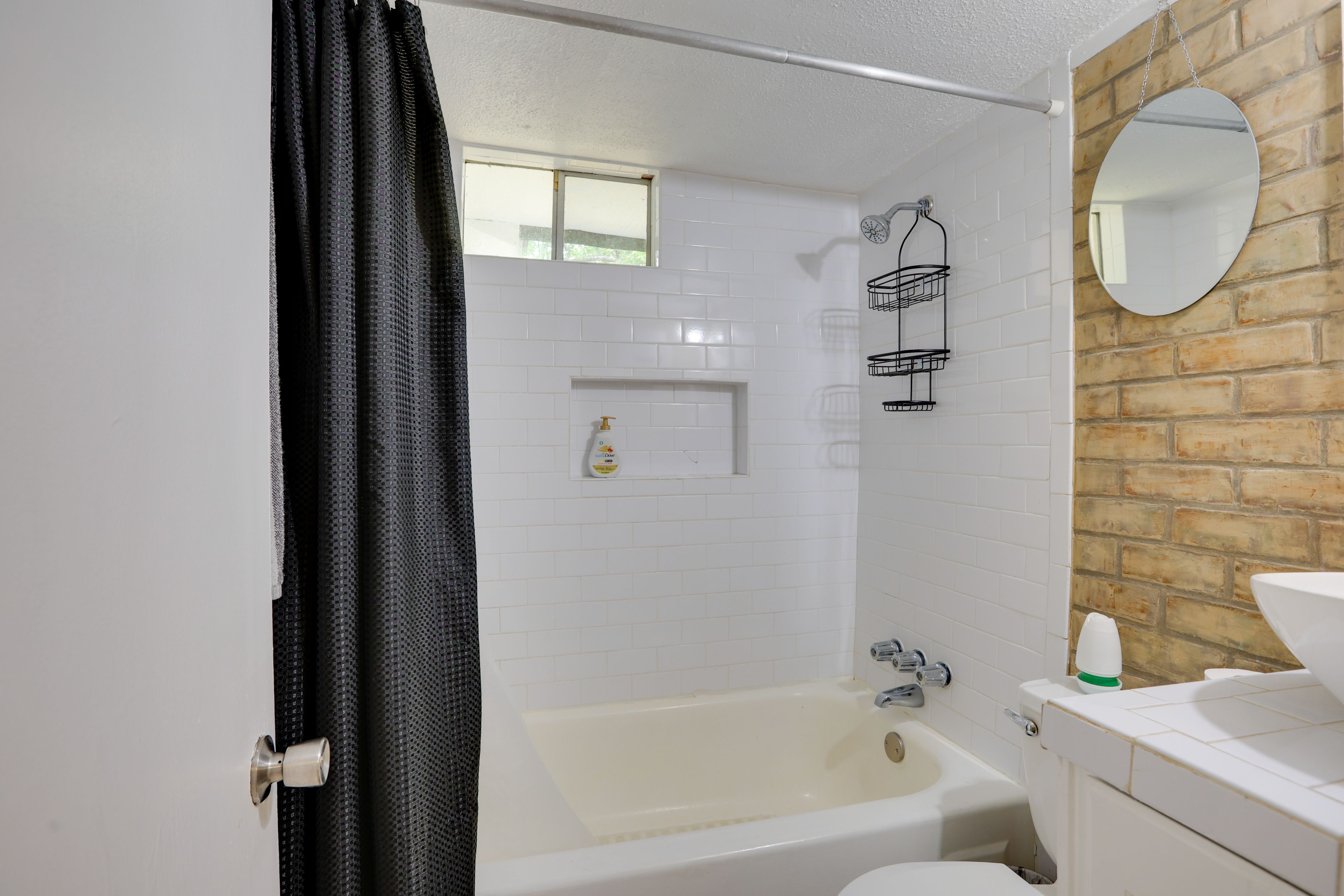 Bathroom | Towels Provided