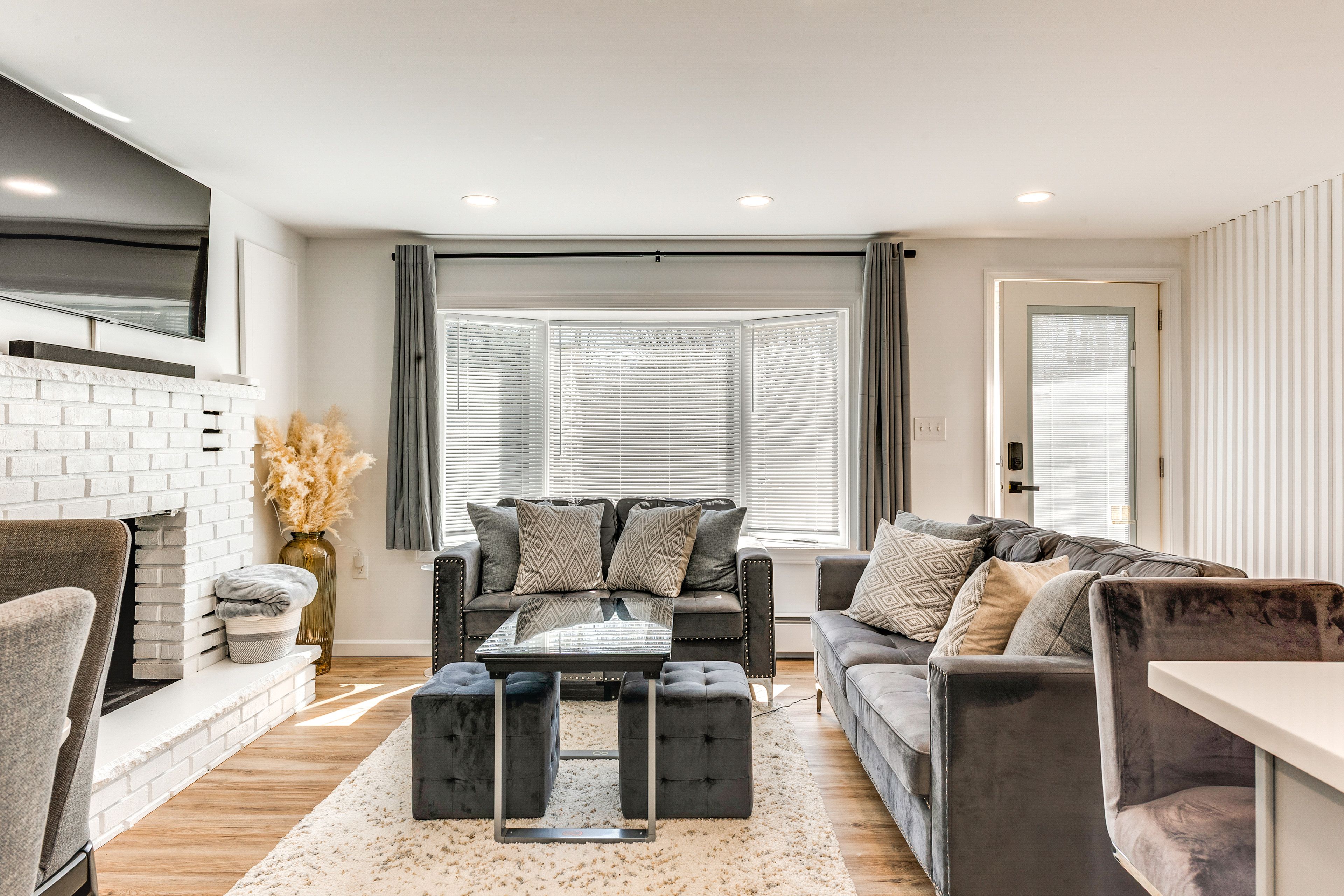 Living Room | Mini-Split Heating & A/C | Free WiFi | Smart TV