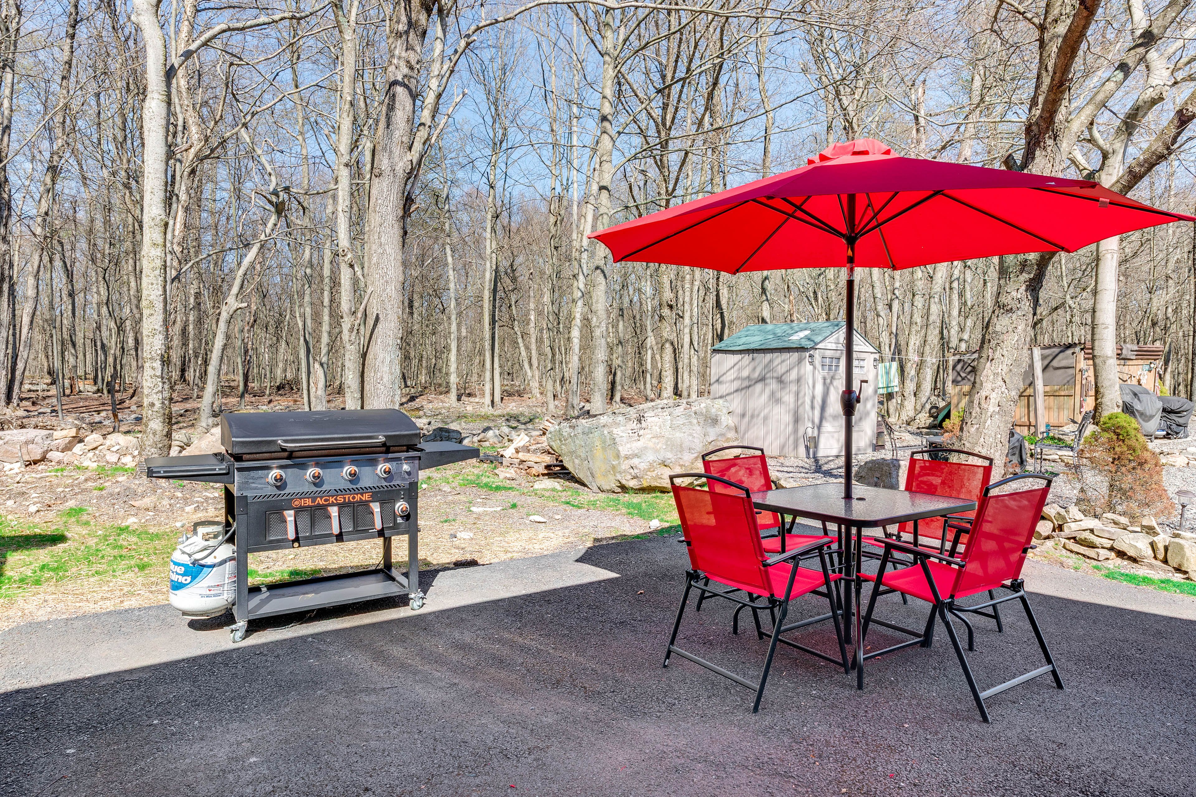 Patio | Gas Grill | Dining Area