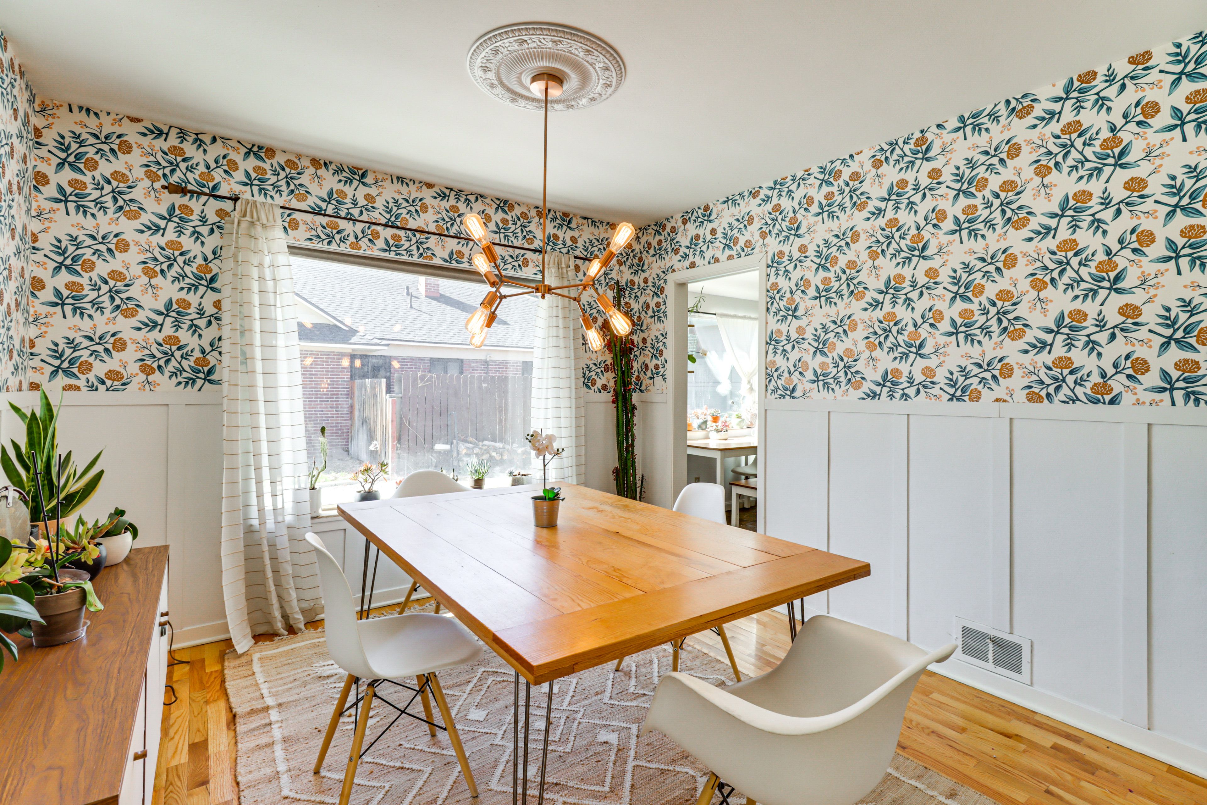 Dining Room | 1st Floor | Dishware/Flatware