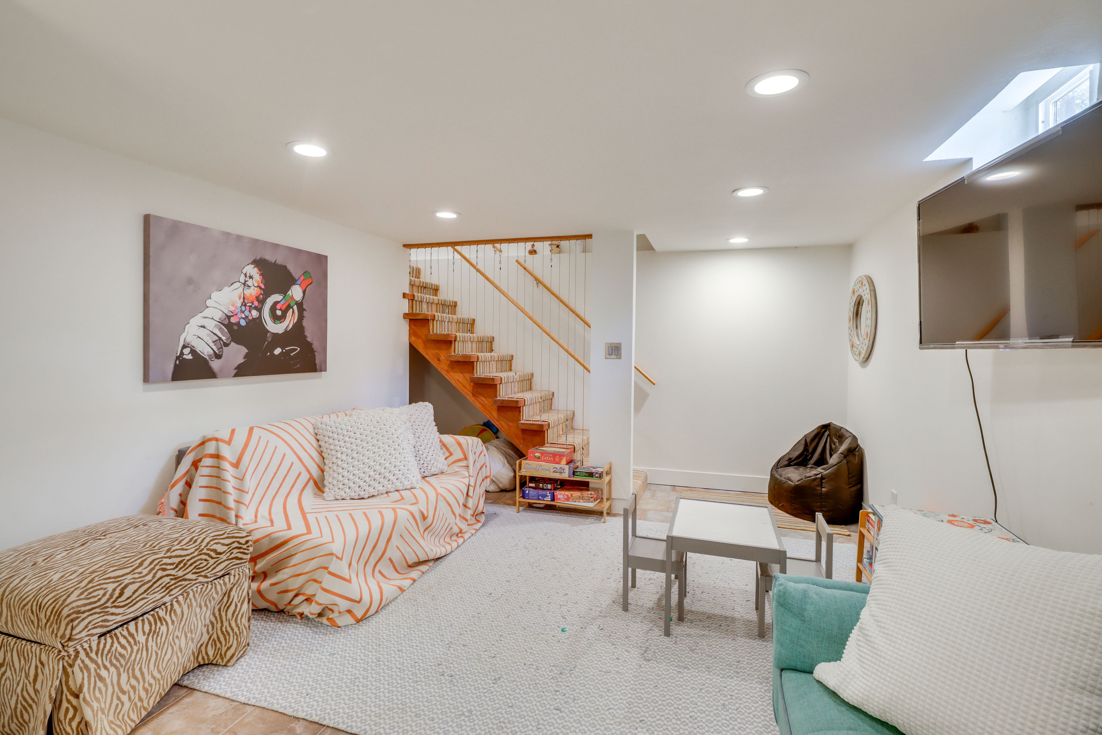 Game Room | Basement | Futon