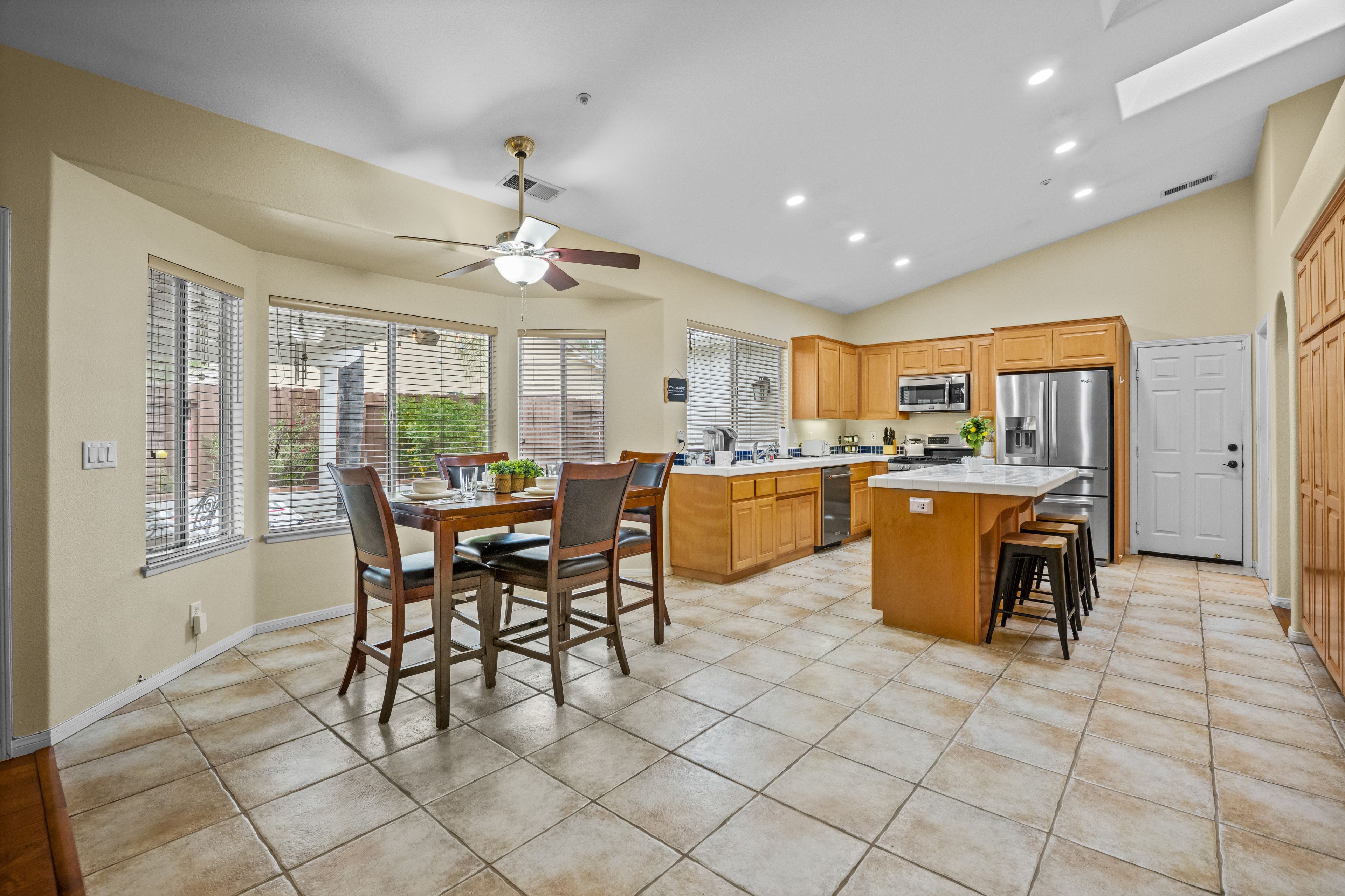 Kitchen | Dishwasher | Keurig Coffee Maker
