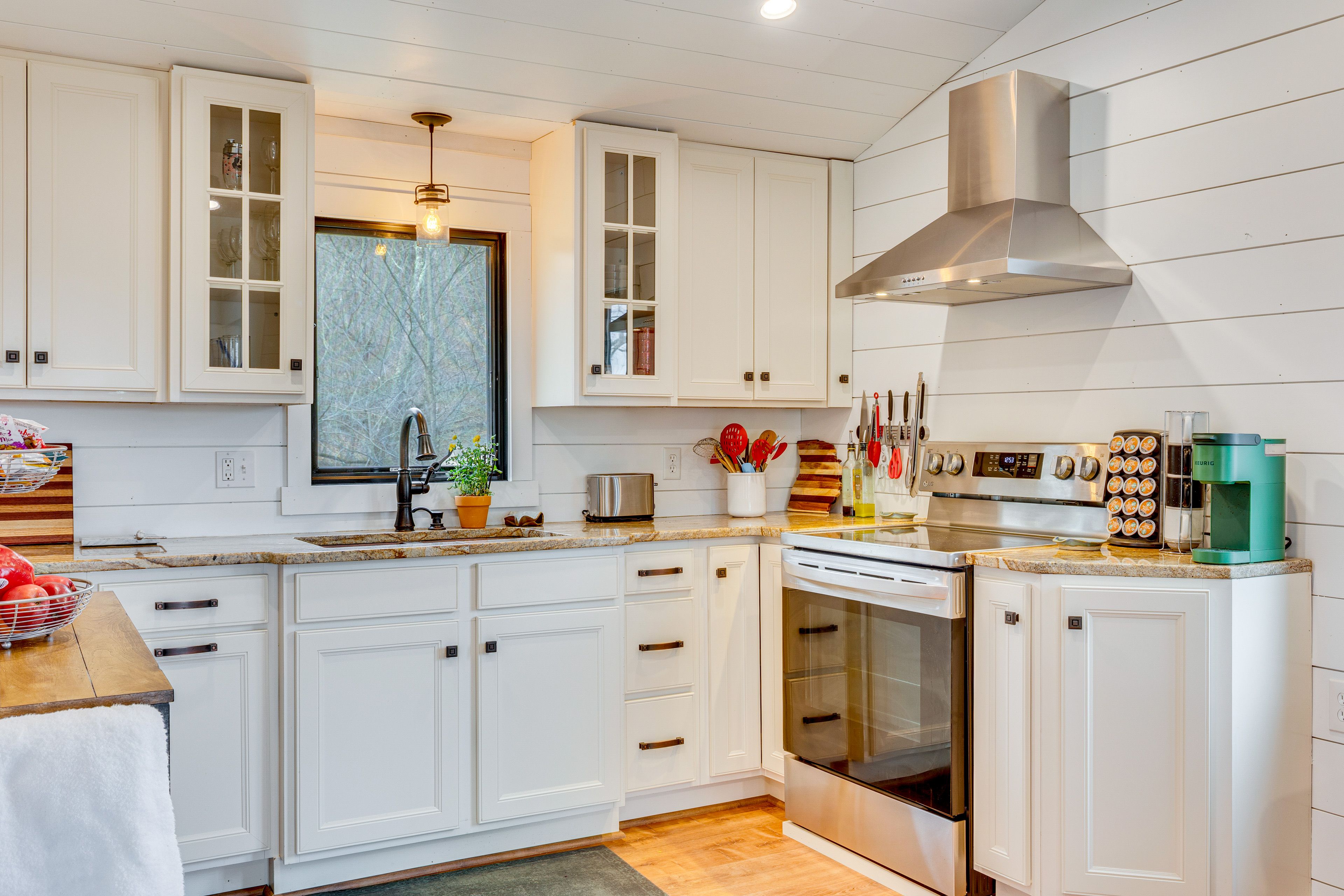 Kitchen | Cooking Basics | Complimentary Spices | Main Floor
