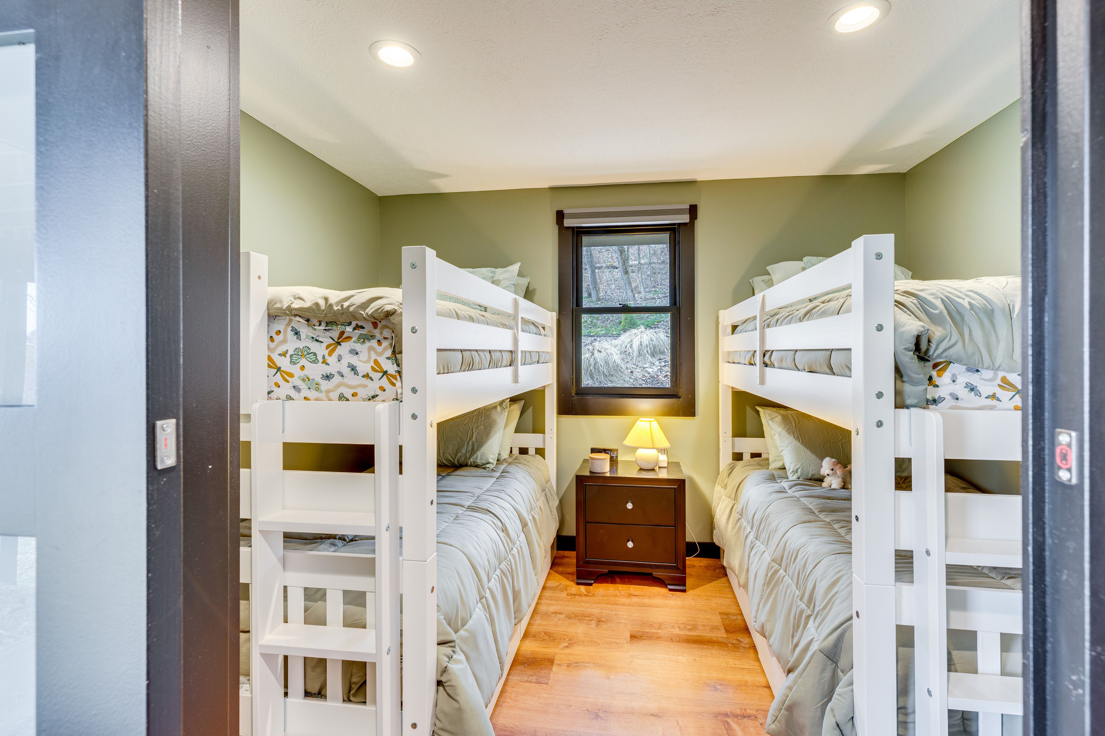 Bedroom 2 | 2 Twin Bunk Beds | Lower Floor