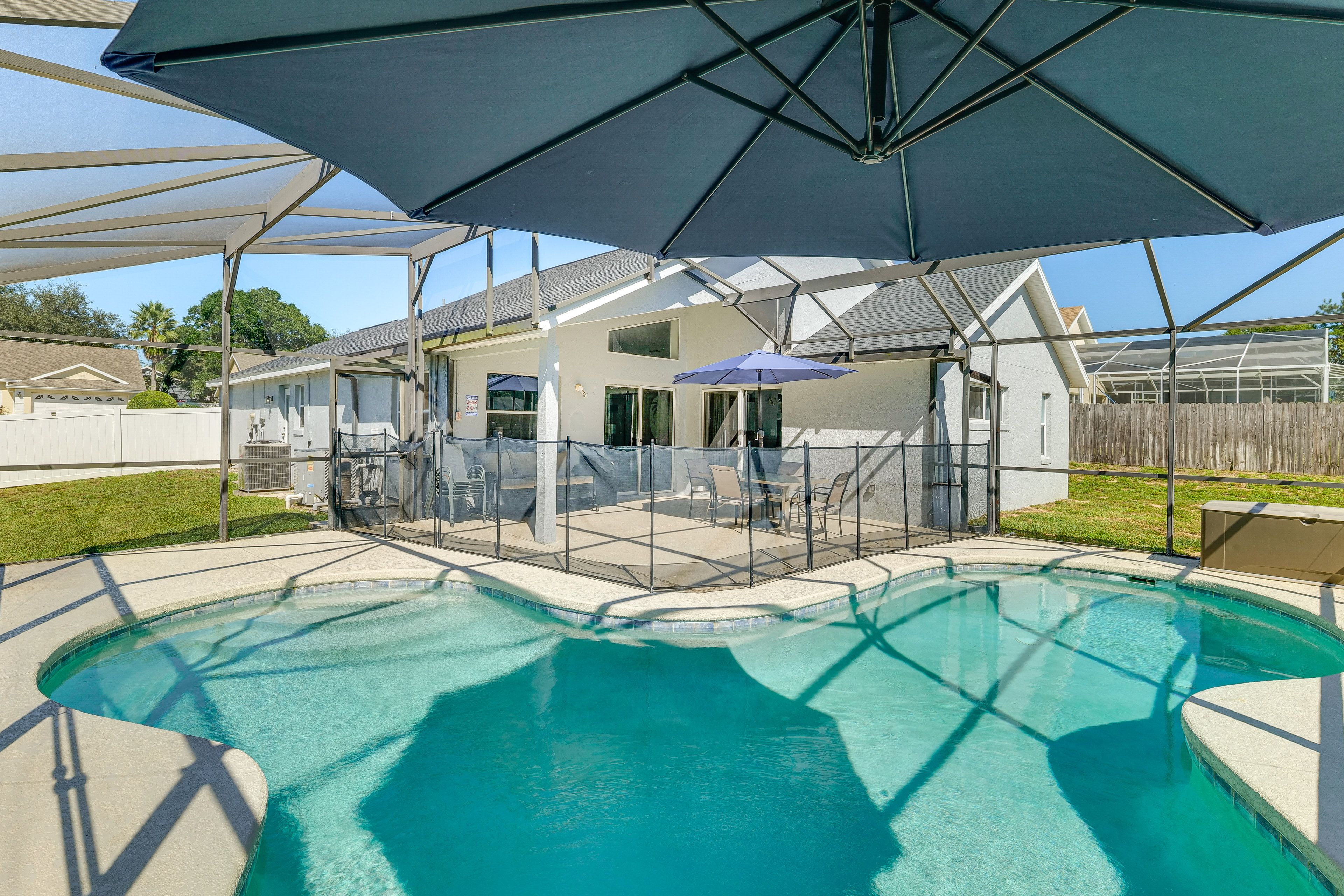 Davenport Vacation Rental | 3BR | 2BA | 1,578 Sq Ft | 1 Step to Enter