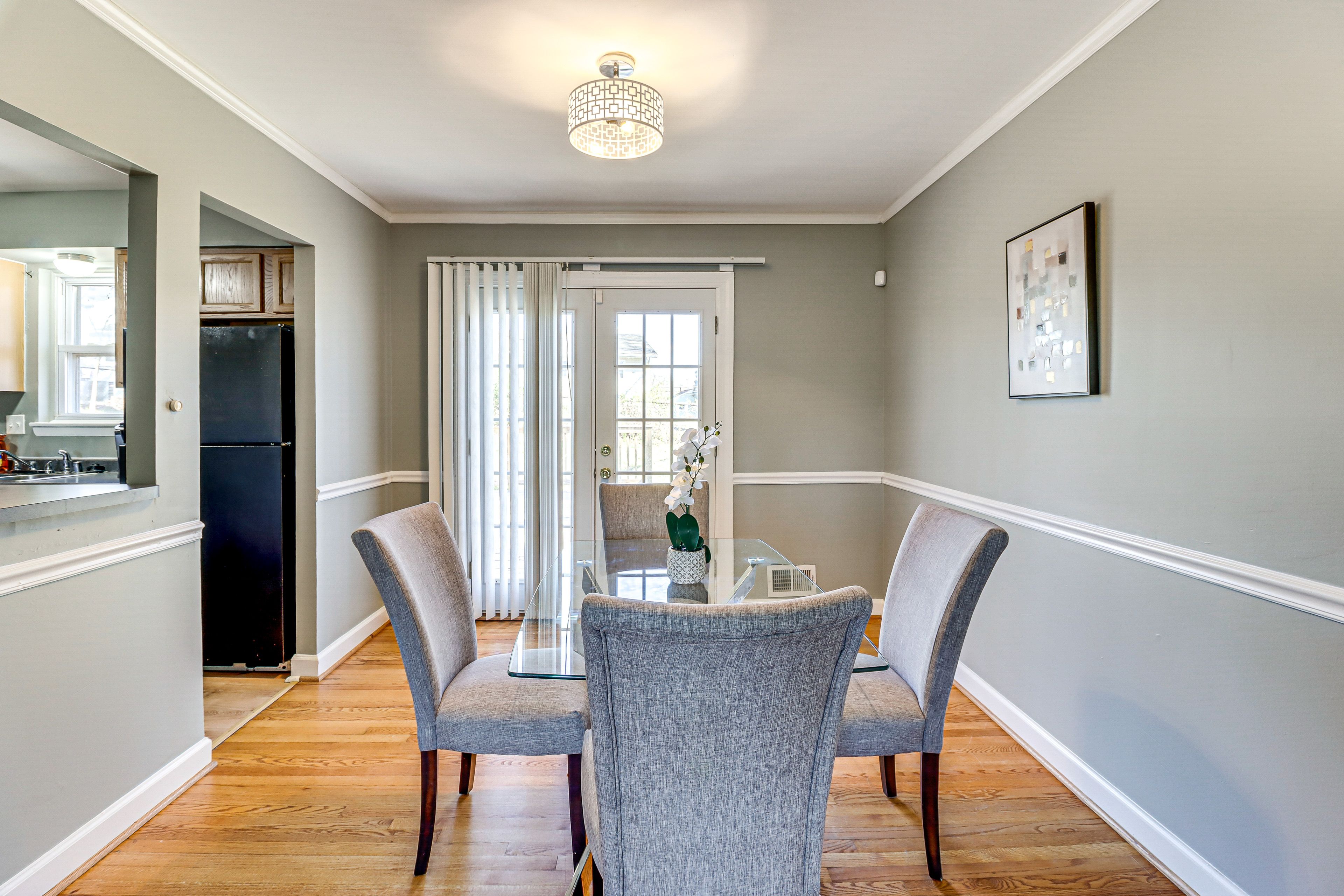 Dining Area | Main Level