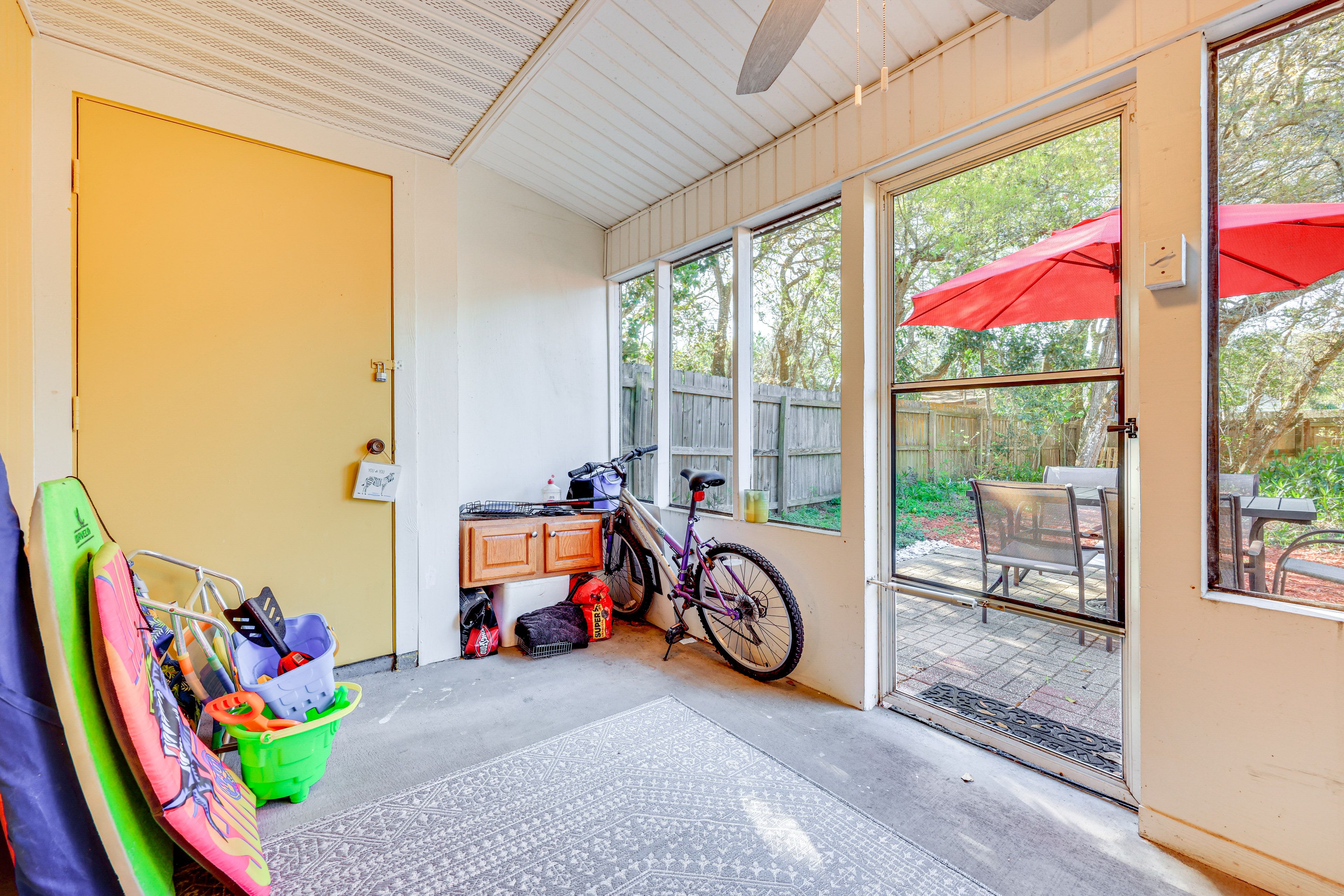 Screened-In Lanai