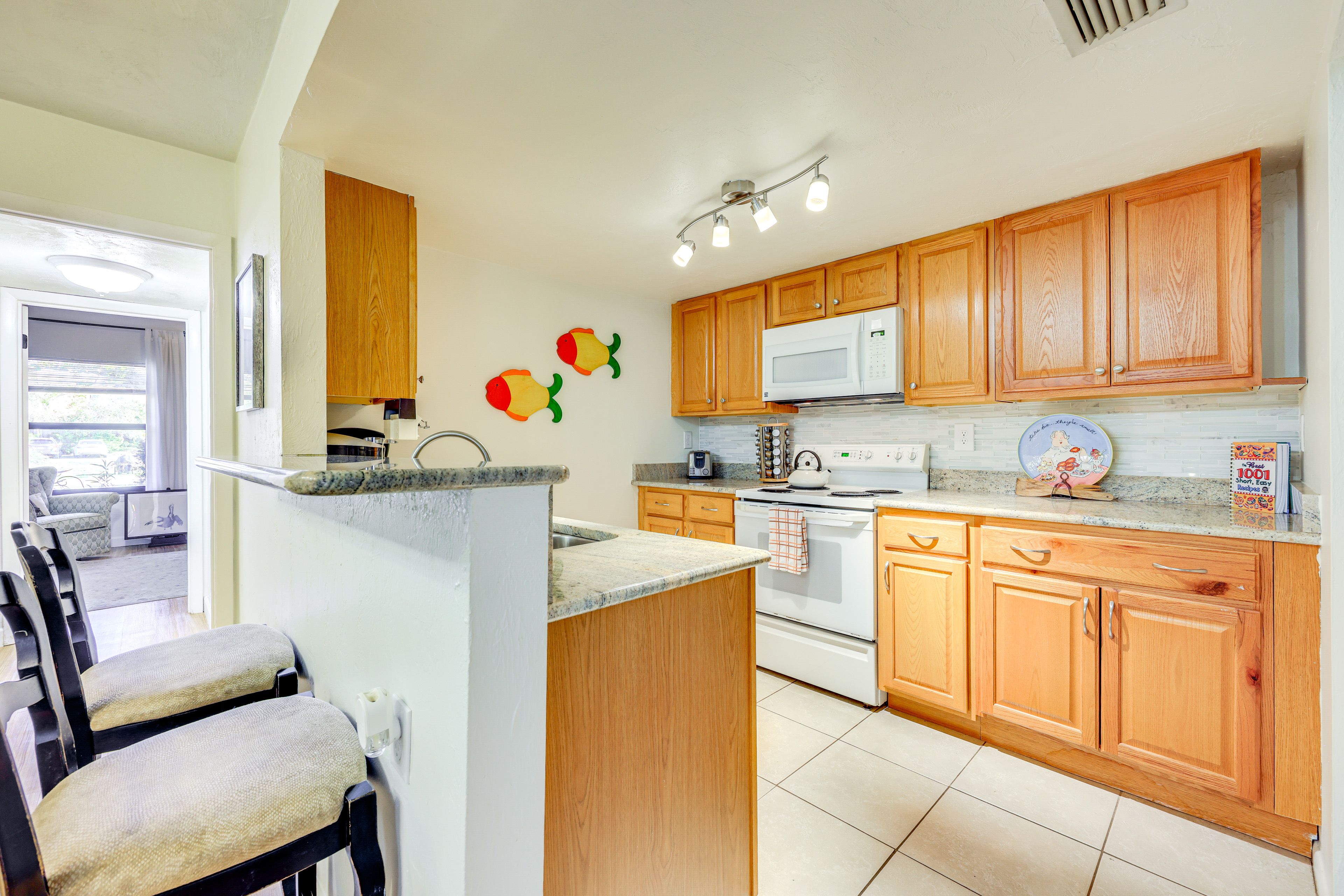 Kitchen | 1st Floor | Dishwasher | Keurig Coffee Maker | Cooking Basics