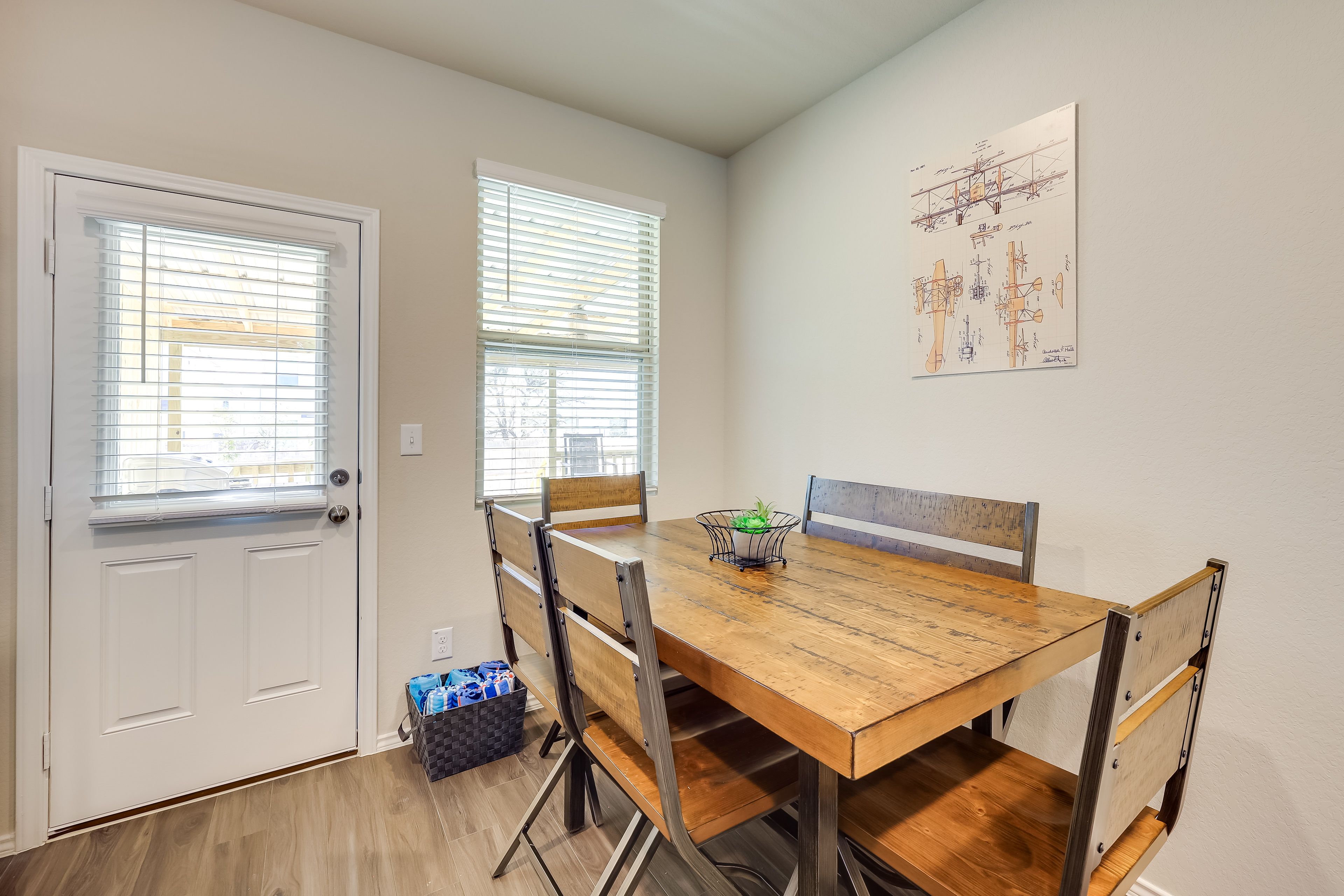 Dining Area | Dishware & Flatware | Central A/C & Heat | 1st Floor