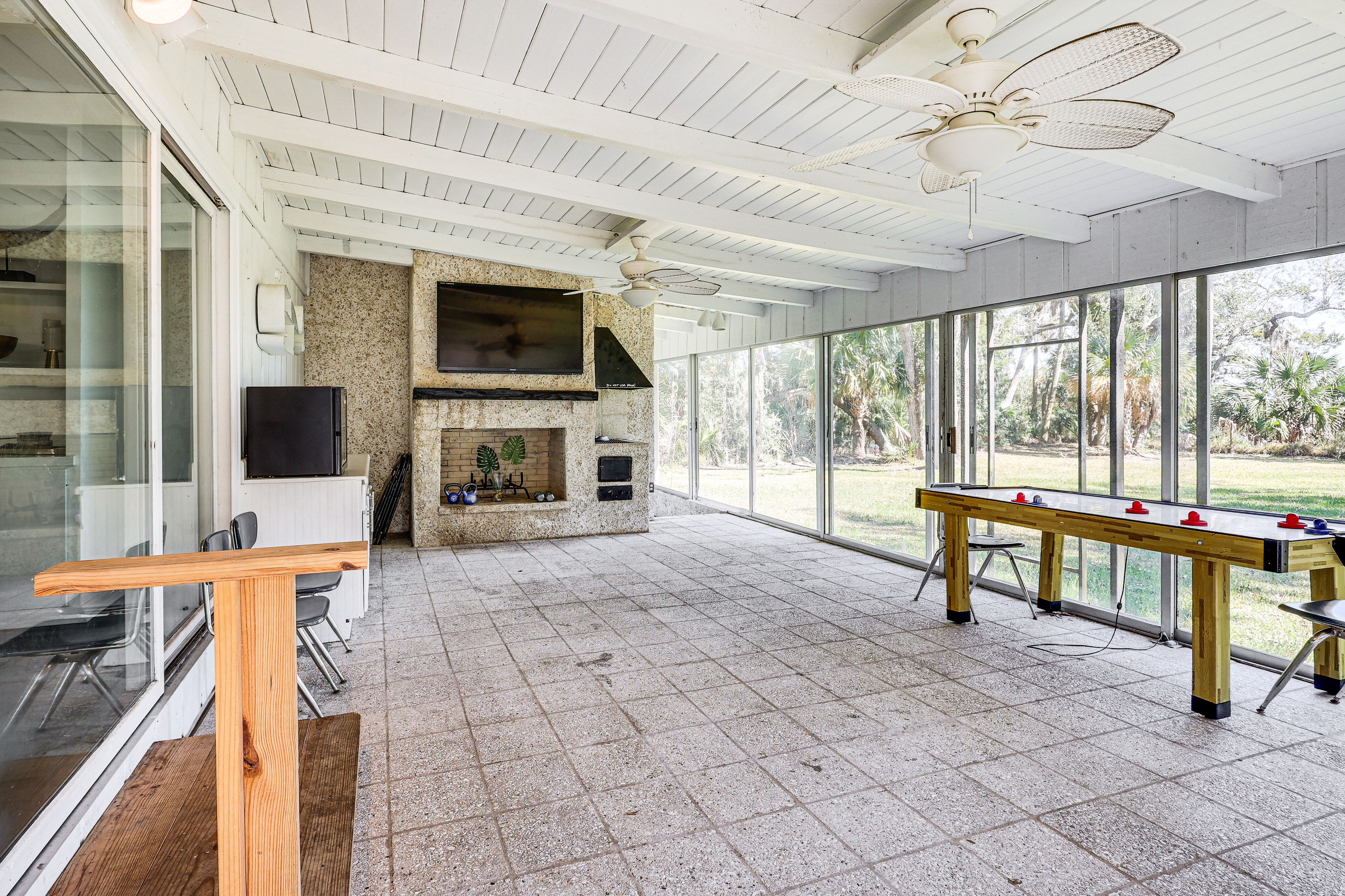 Screened Porch | Smart TV | Air Hockey Table | Scenic Marsh Views