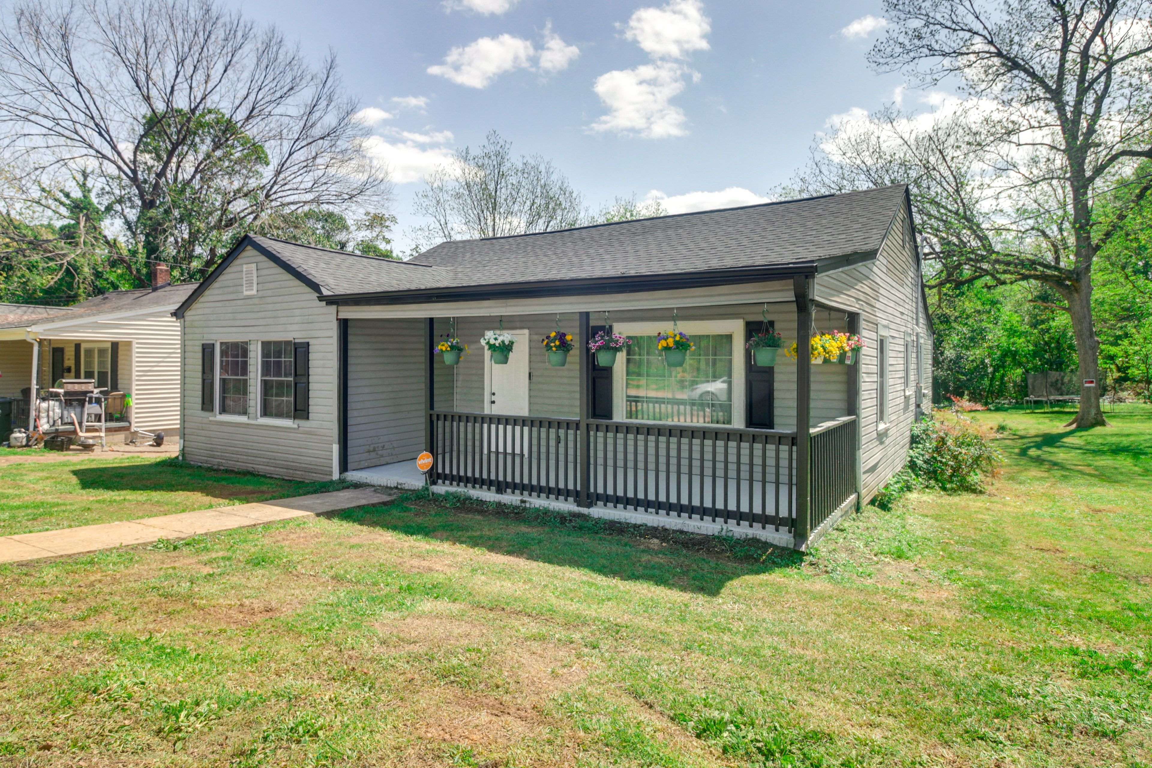 Kings Mountain Vacation Rental | 3BR | 2BA | 1,100 Sq Ft | 1 Step Required