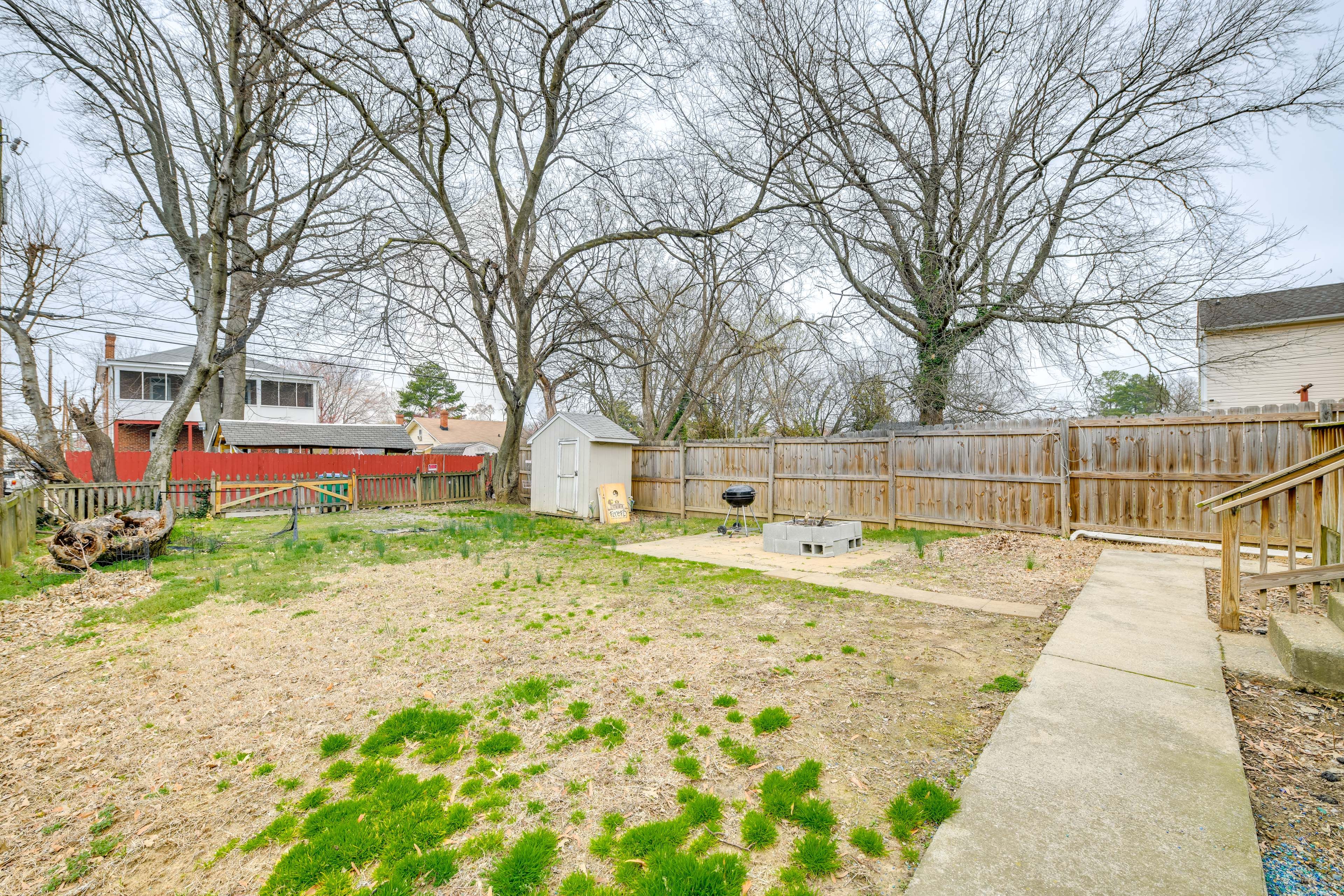 Fenced Yard
