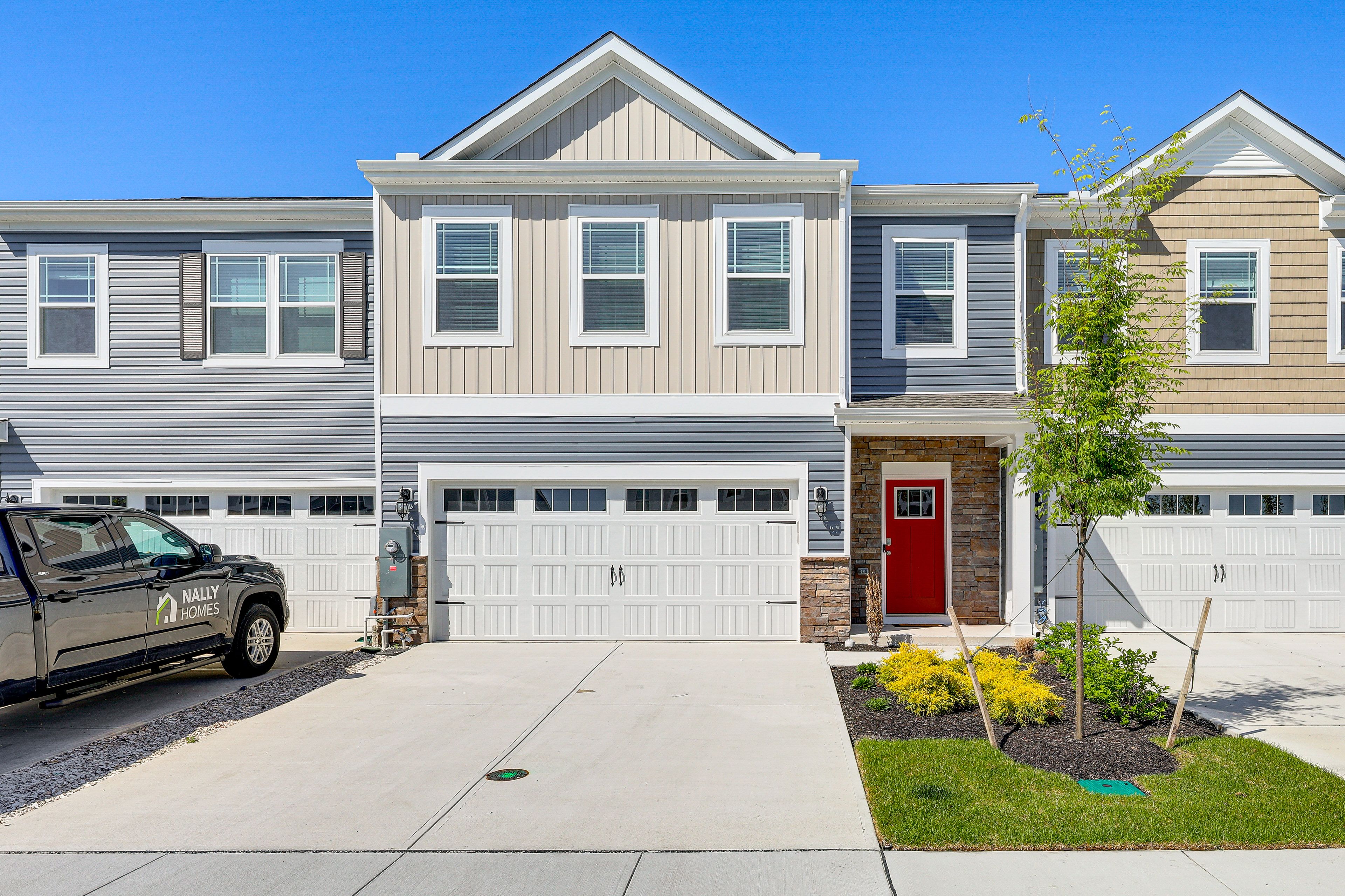 Exterior | Driveway (2 Vehicles) | Free Street Parking