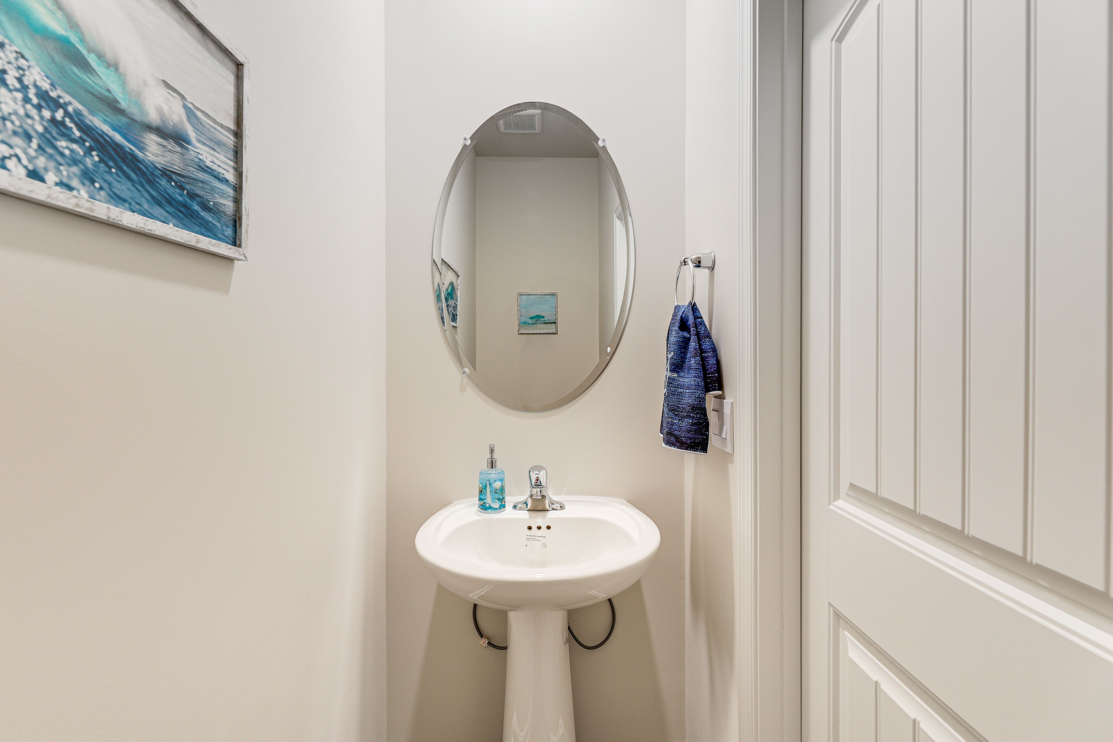 Half Bath | 1st Floor