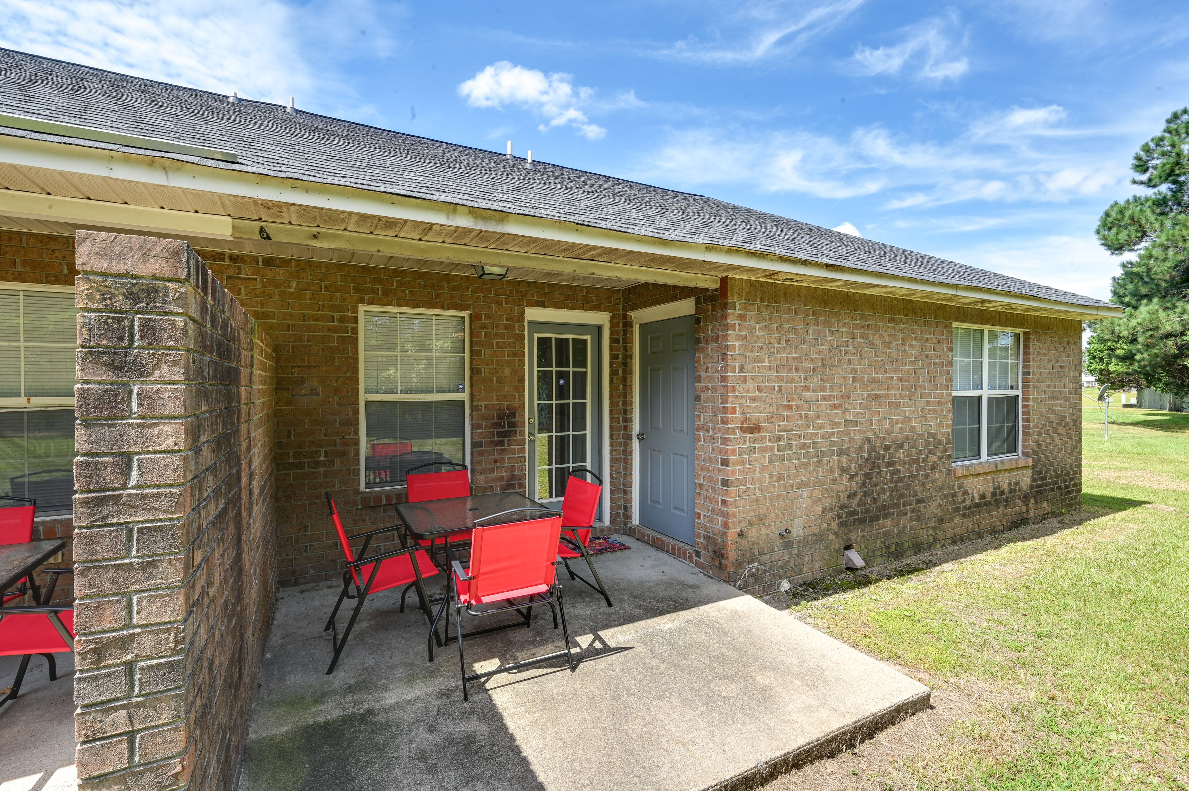 Private Patio | Outdoor Dining Set