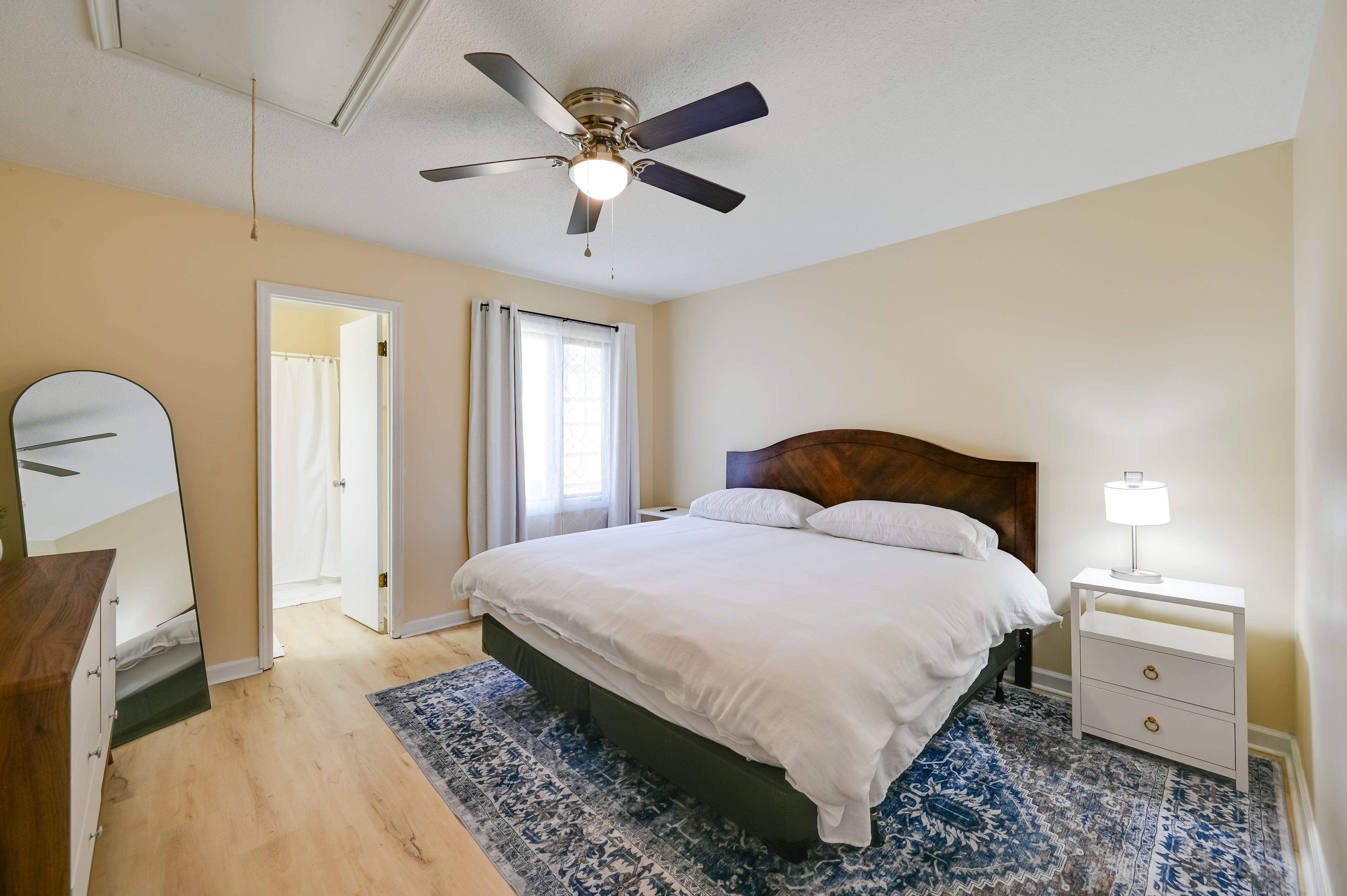 Bedroom 1 | King Bed | Linens Provided