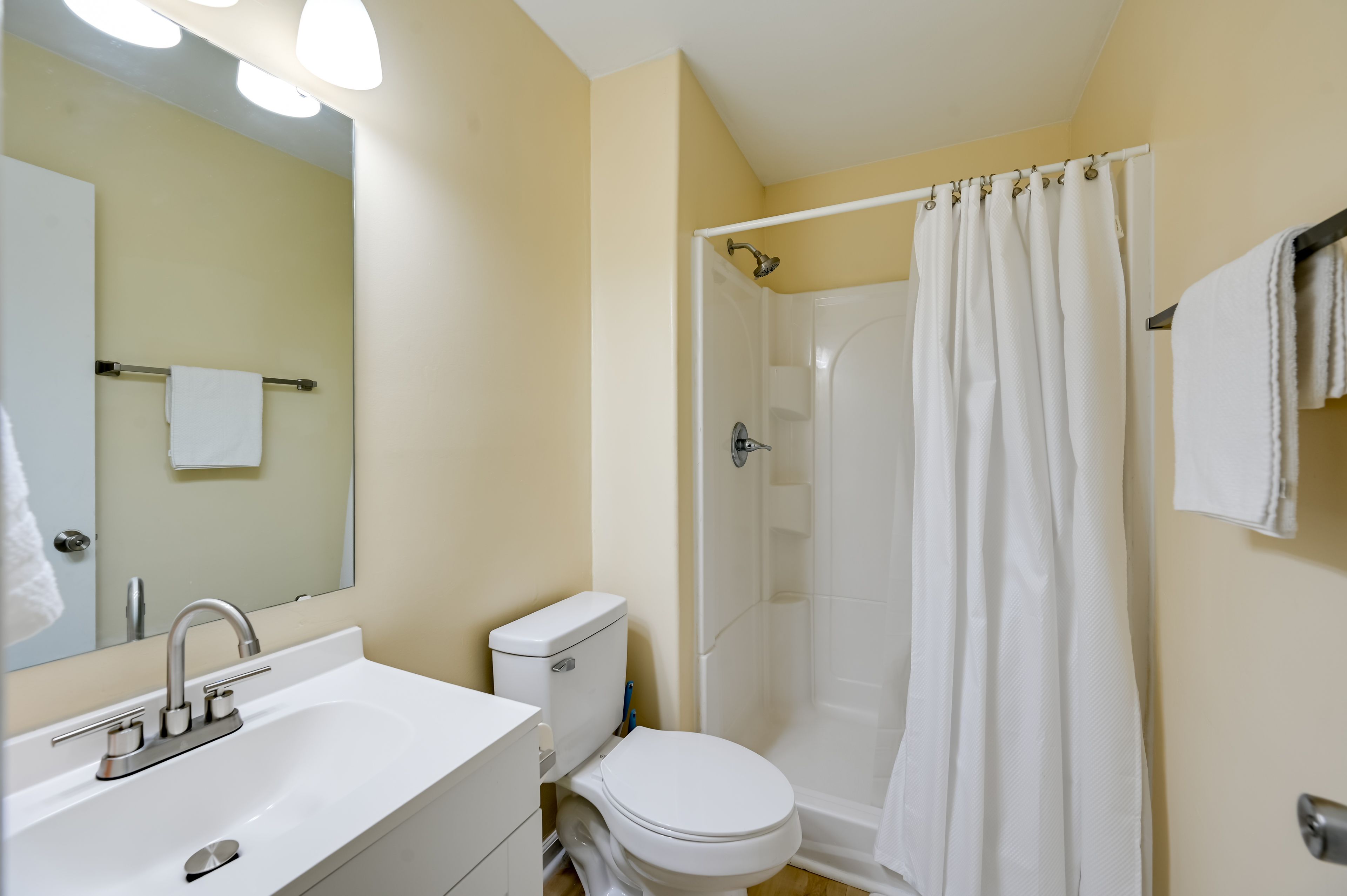 Bathroom | Towels Provided