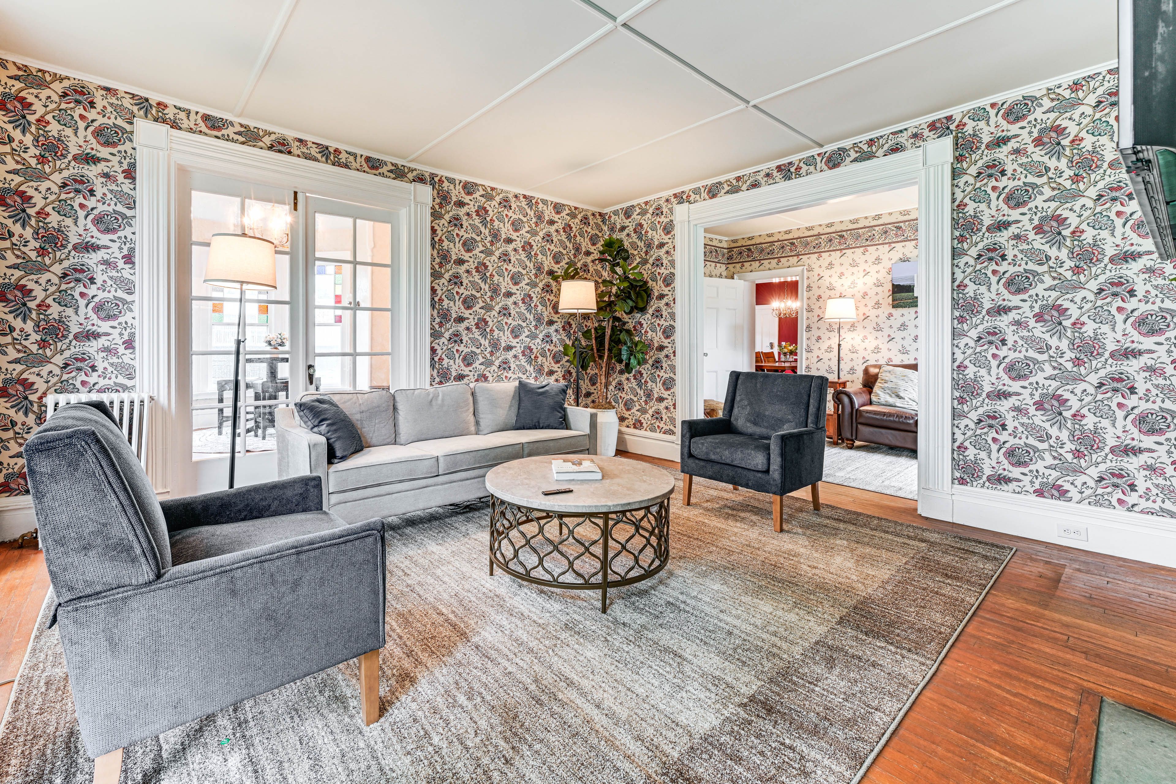 Living Room | Smart TV | 1st Floor