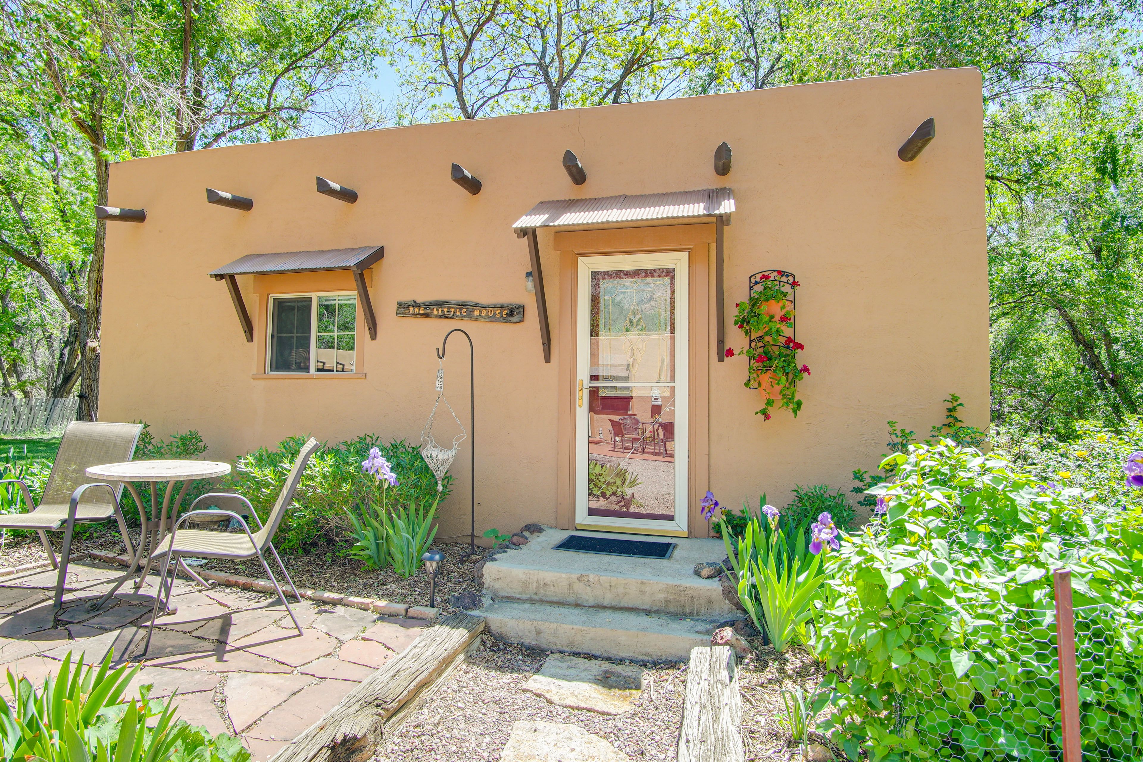 Cotopaxi Vacation Rental | Studio | 1BA | 350 Sq Ft | 2 Steps to Enter